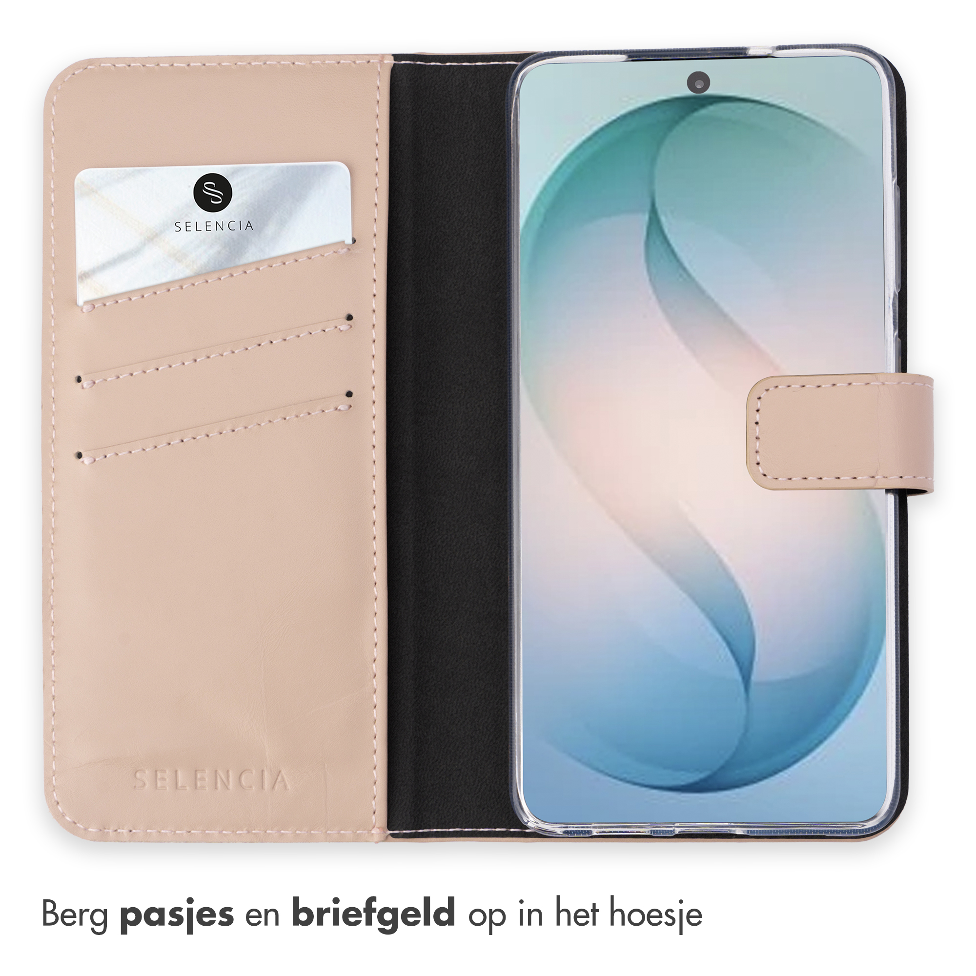Een beige telefoonhoesje met kaartsleuven en een telefoon met blauw behang.