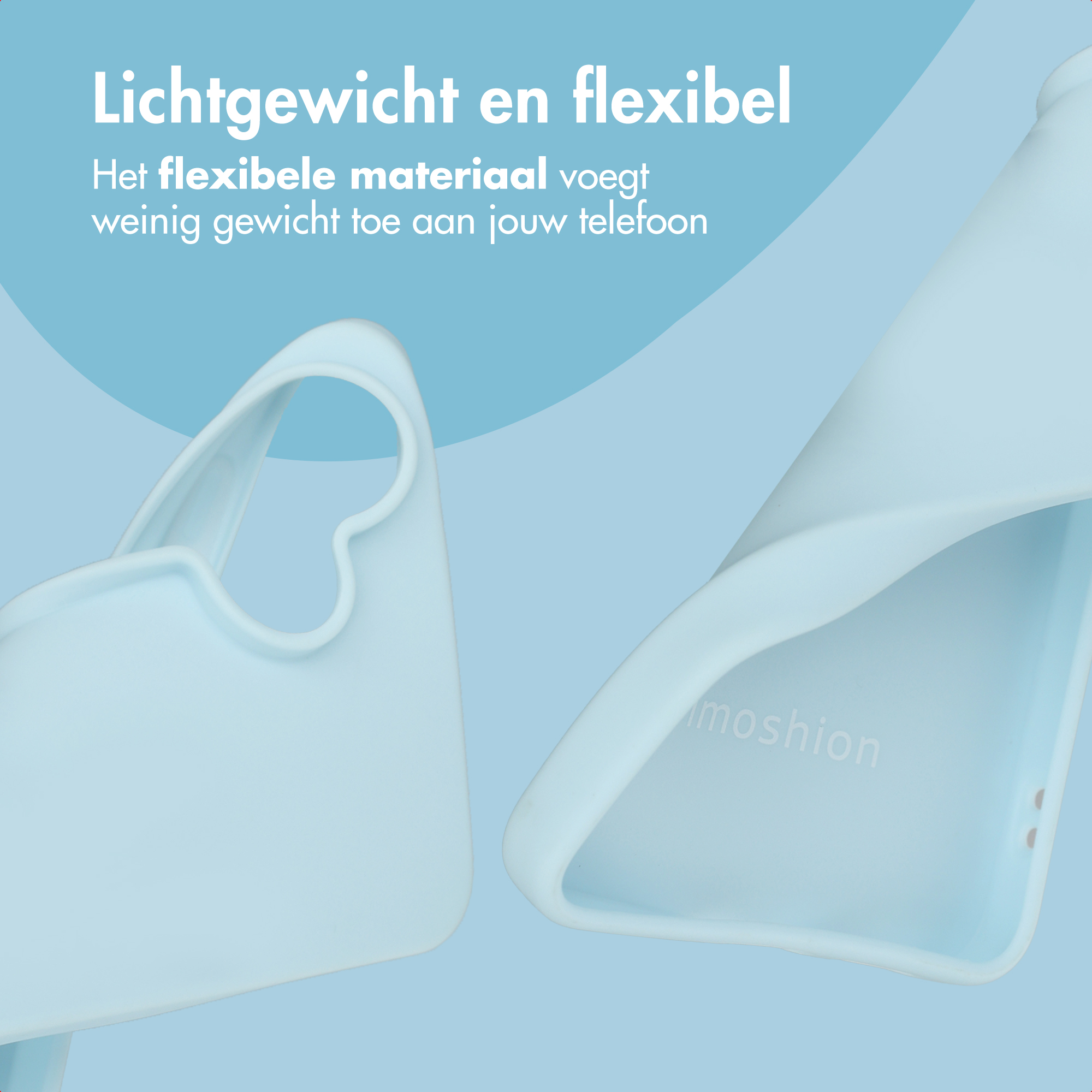 Zwei hellblaue Handyhüllen liegen nebeneinander.