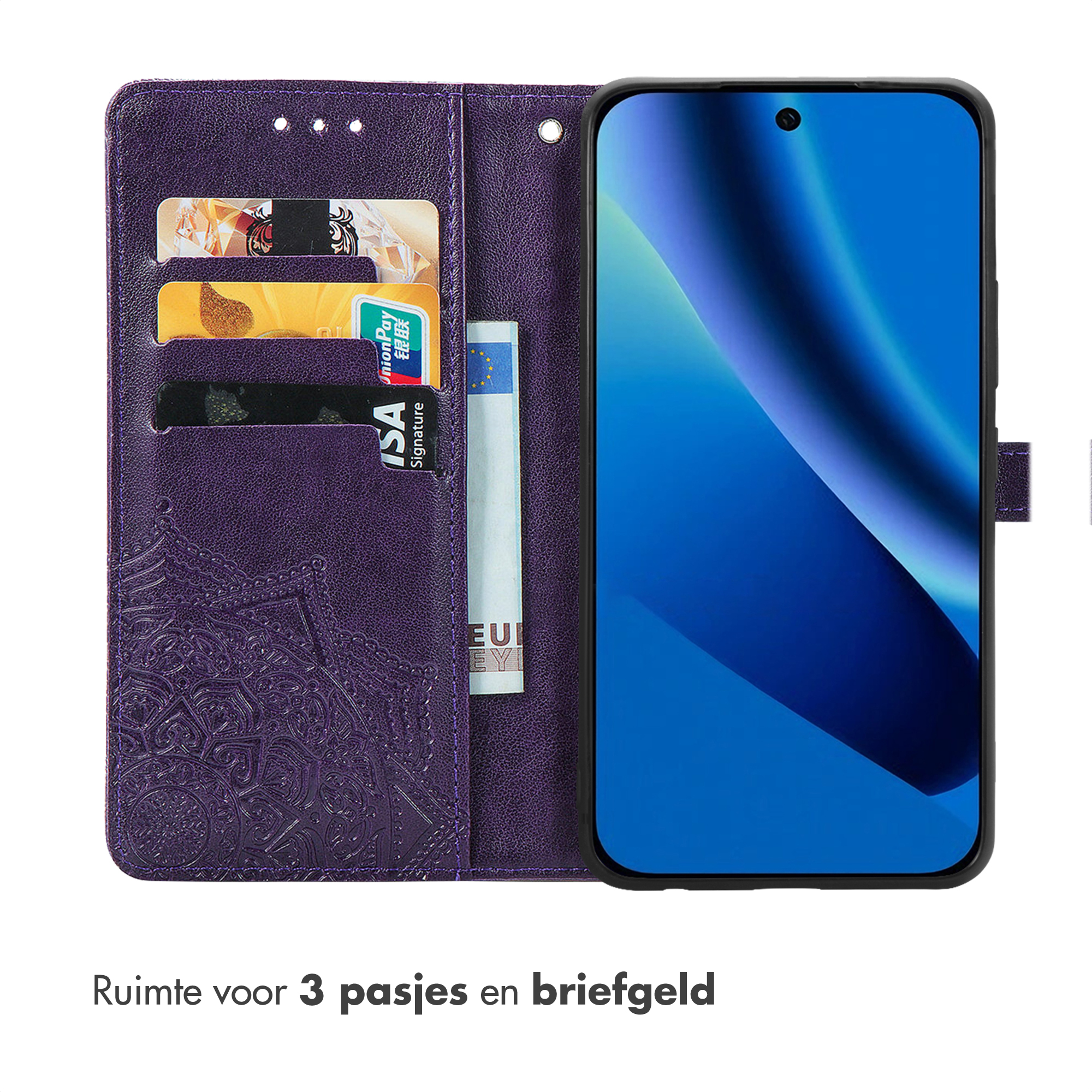 Paarse telefoonhoes met kaarthouders en geldvak, toont smartphone.
