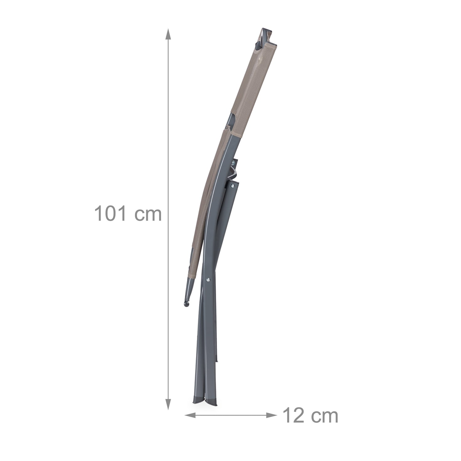 Silla plegable gris, 101 cm de alto, 12 cm de ancho.