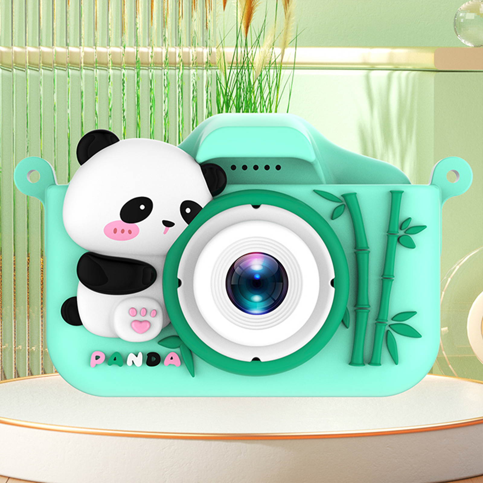 Panda, bambu ve lensli, nane yeşili çocuk kamerası kılıfı.