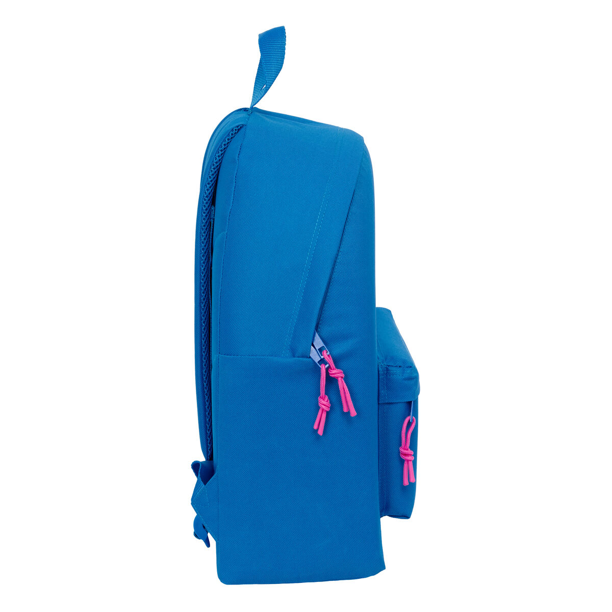 Ein blauer Rucksack mit rosa Reißverschlüssen und Schnüren, von der Seite gesehen.
