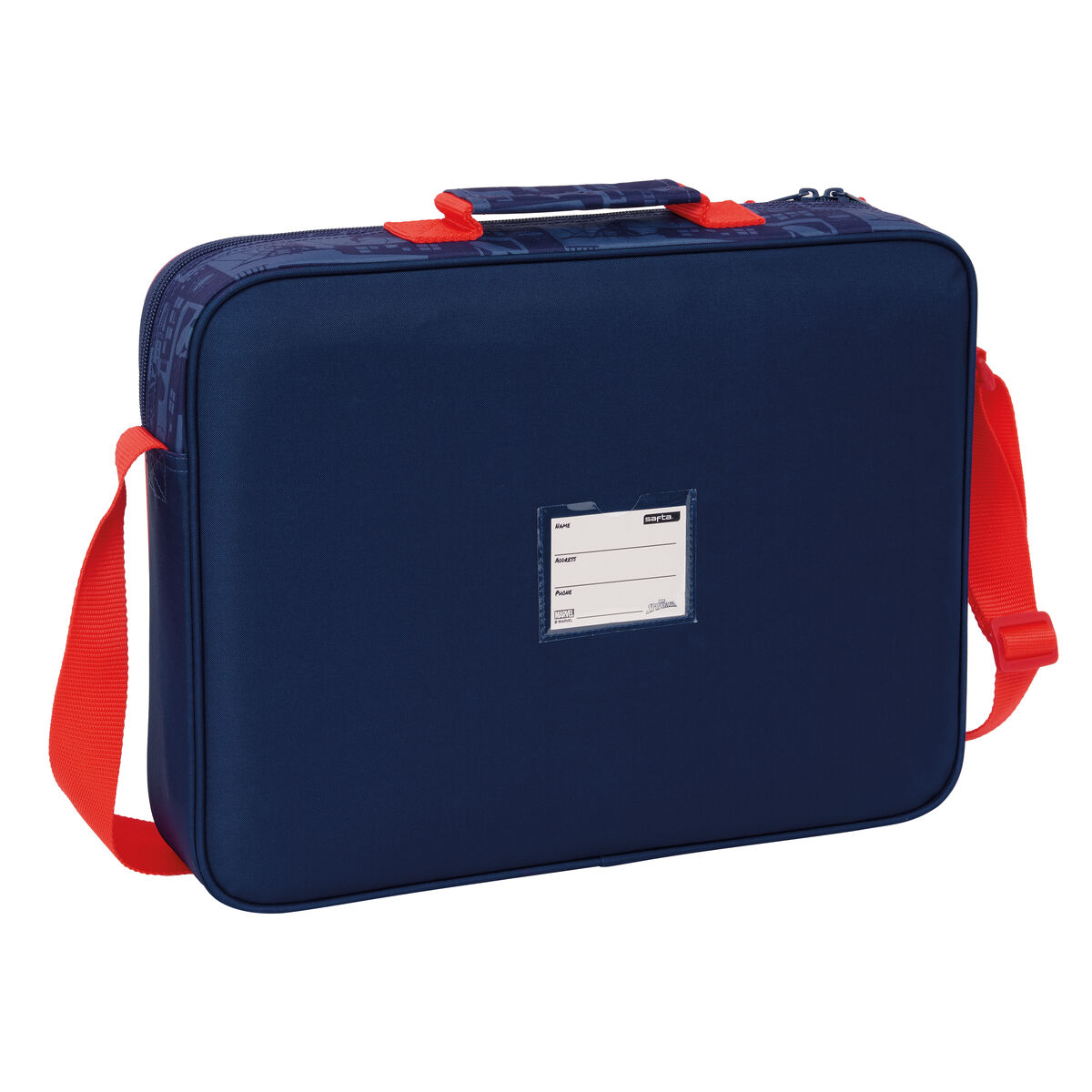 Dunkelblaue Tasche mit rotem Gurt und Griff, mit Namensschild.