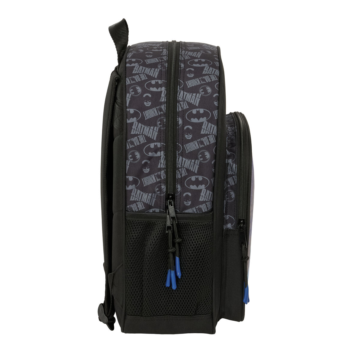 Ein schwarzer Batman-Rucksack mit wiederholtem Muster.