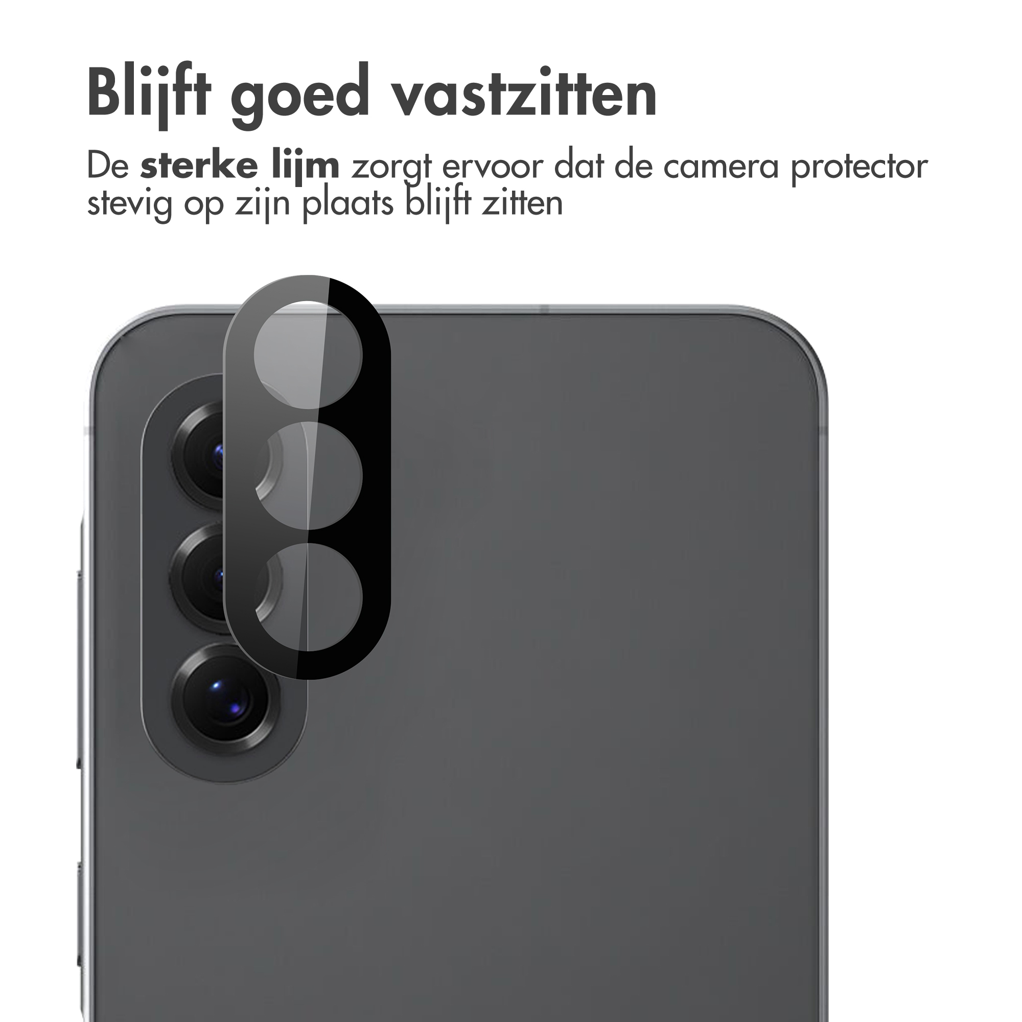 Zwarte cameraprotector op een donkere smartphone, die de lenzen bedekt.