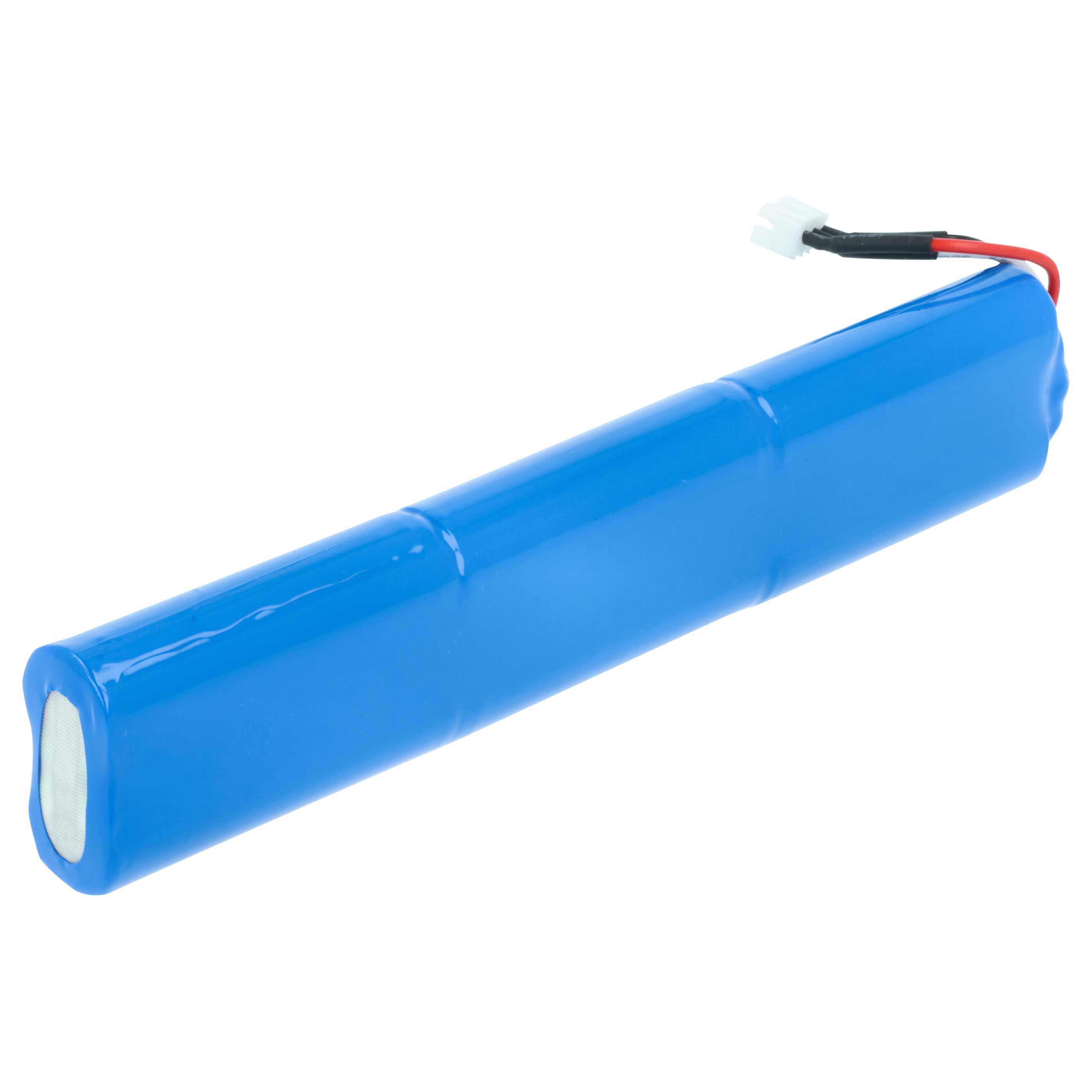 Ein blaues Akkupack mit Kabeln und weißem Stecker auf weißem Hintergrund.