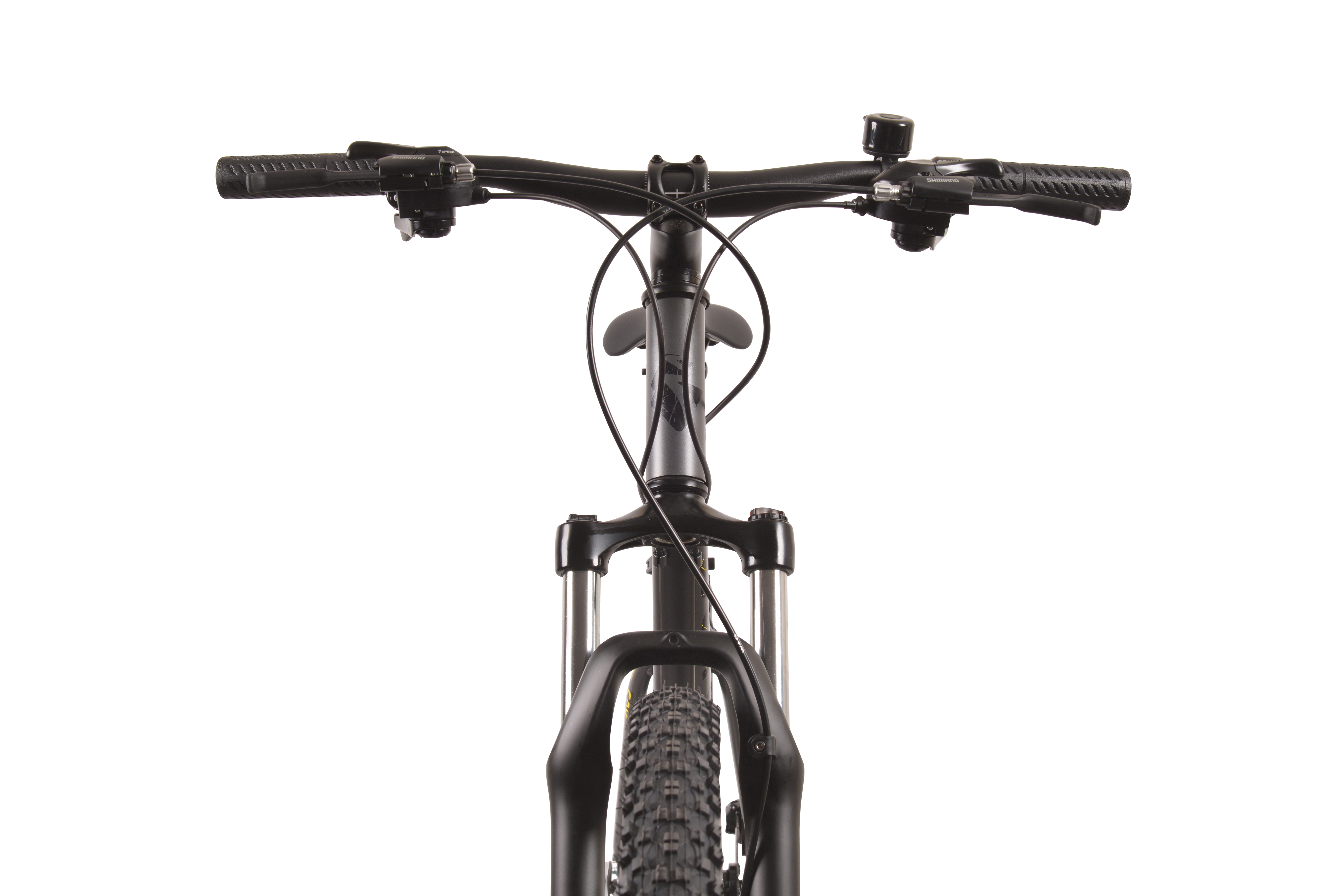 Widok z przodu czarnego roweru, widać kierownicę, widelec i oponę.