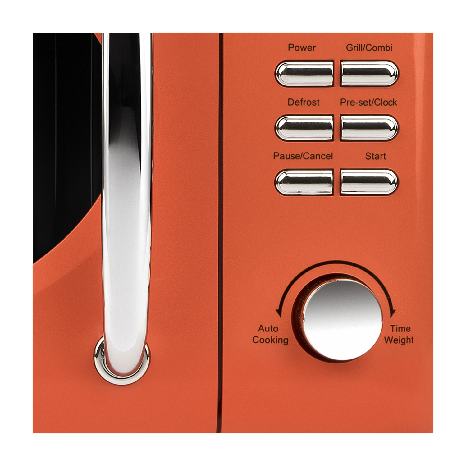 Zbliżenie pomarańczowej kuchenki mikrofalowej z przyciskami i pokrętłem.