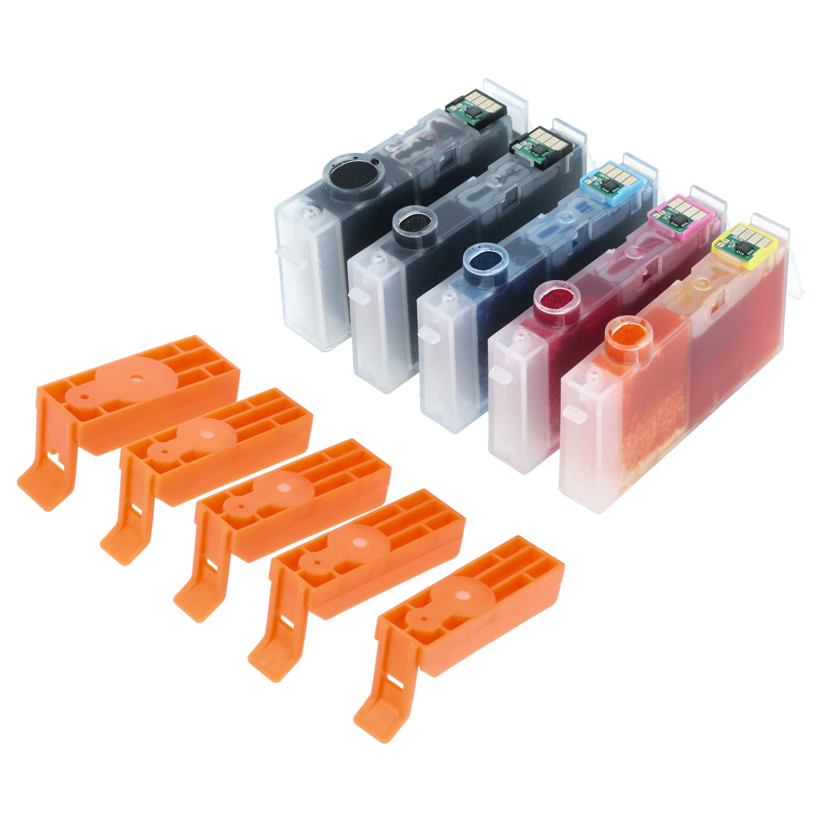Sechs Tintenpatronen in verschiedenen Farben und vier orangefarbene Halterungen.