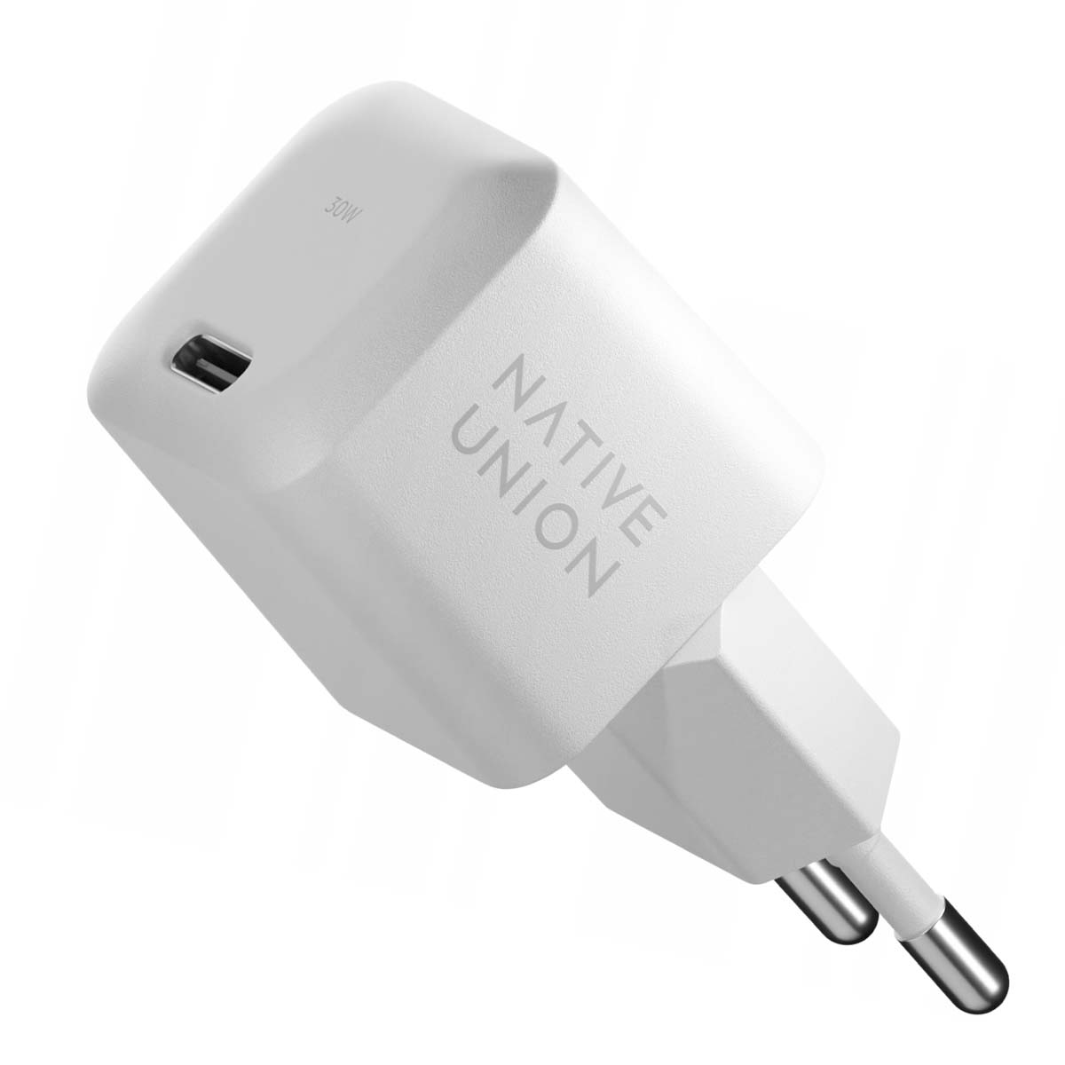 Una spina USB-C bianca Native Union da 30W con pin argentati.