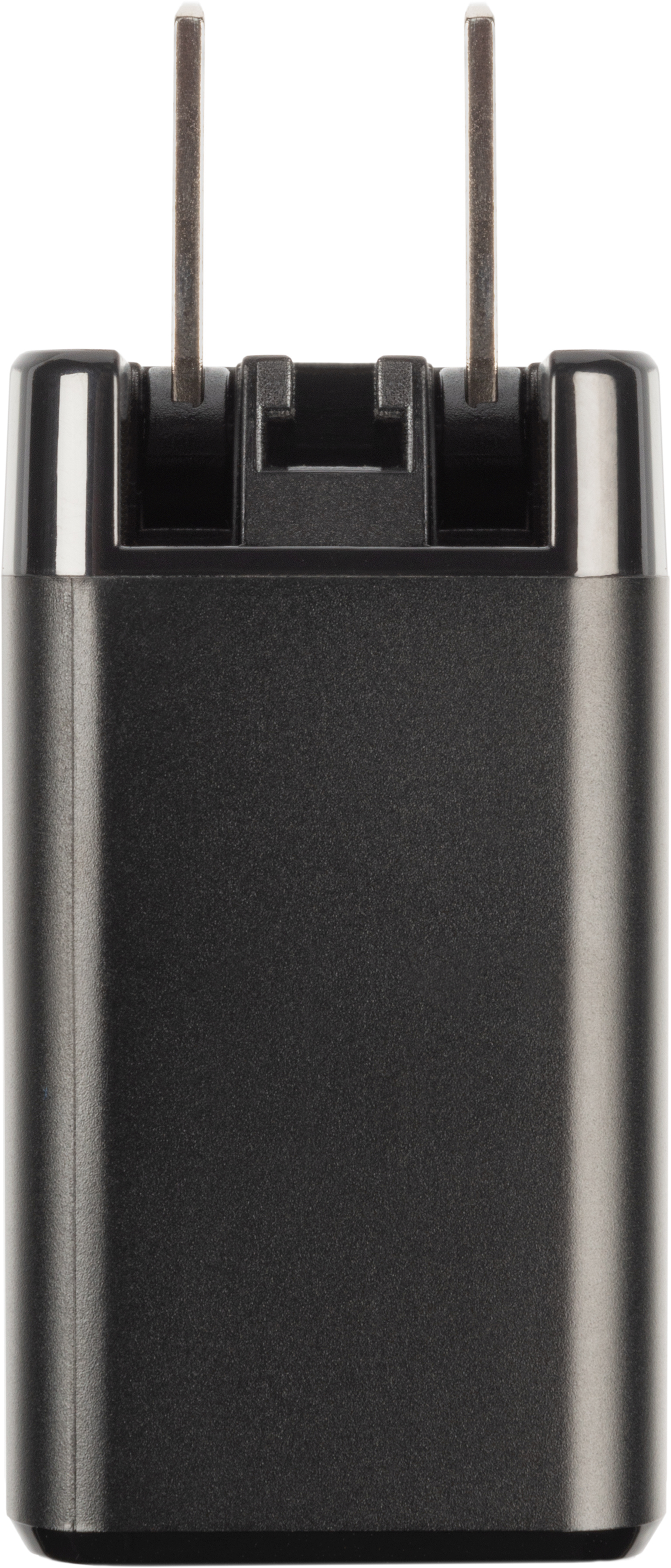 Ein schwarzer Netzsteckeradapter mit zwei Metallstiften.
