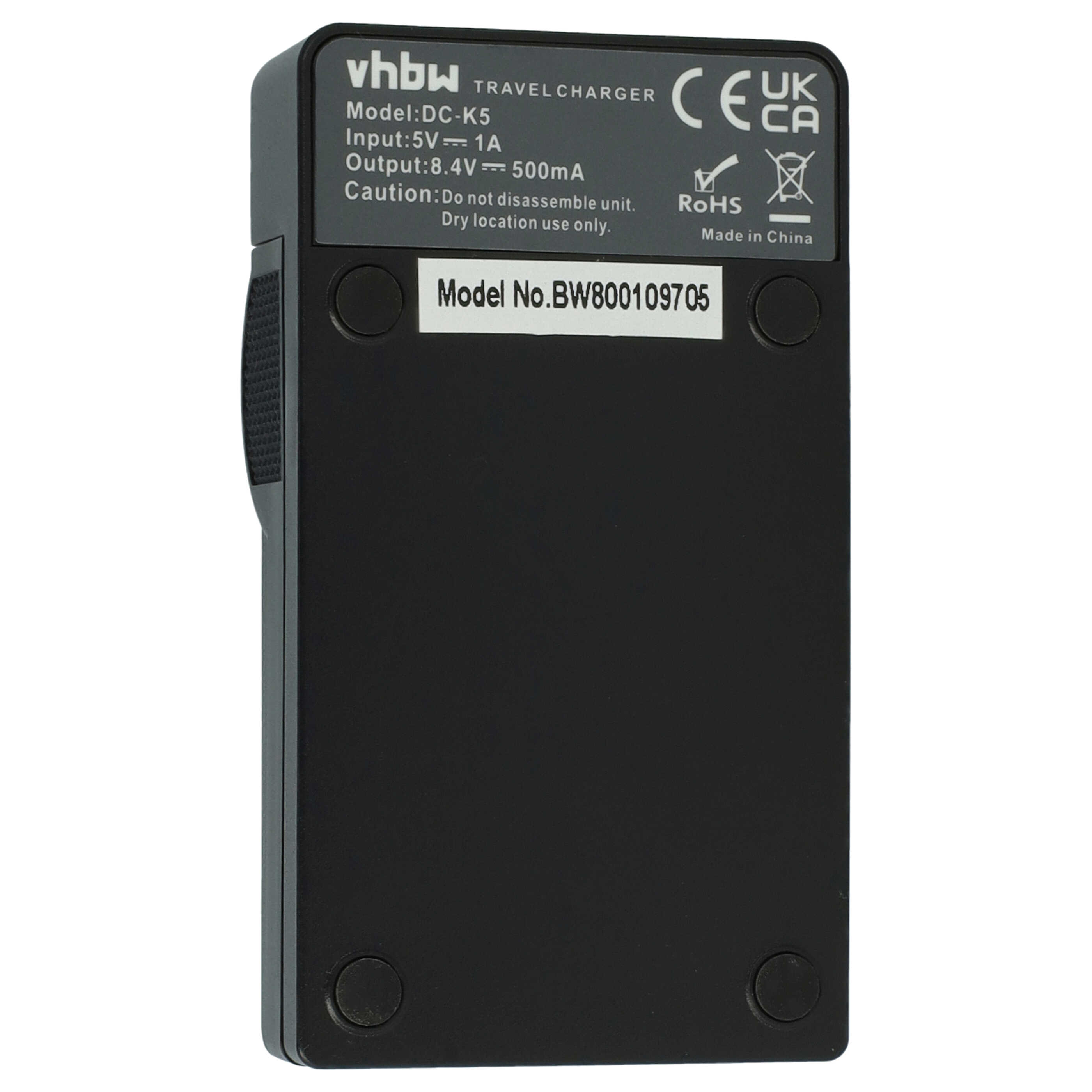 Schwarzes Ladegerät mit Beschriftung: Modell DC-K5, Input 5V/1A, Output 8.4V/500mA.