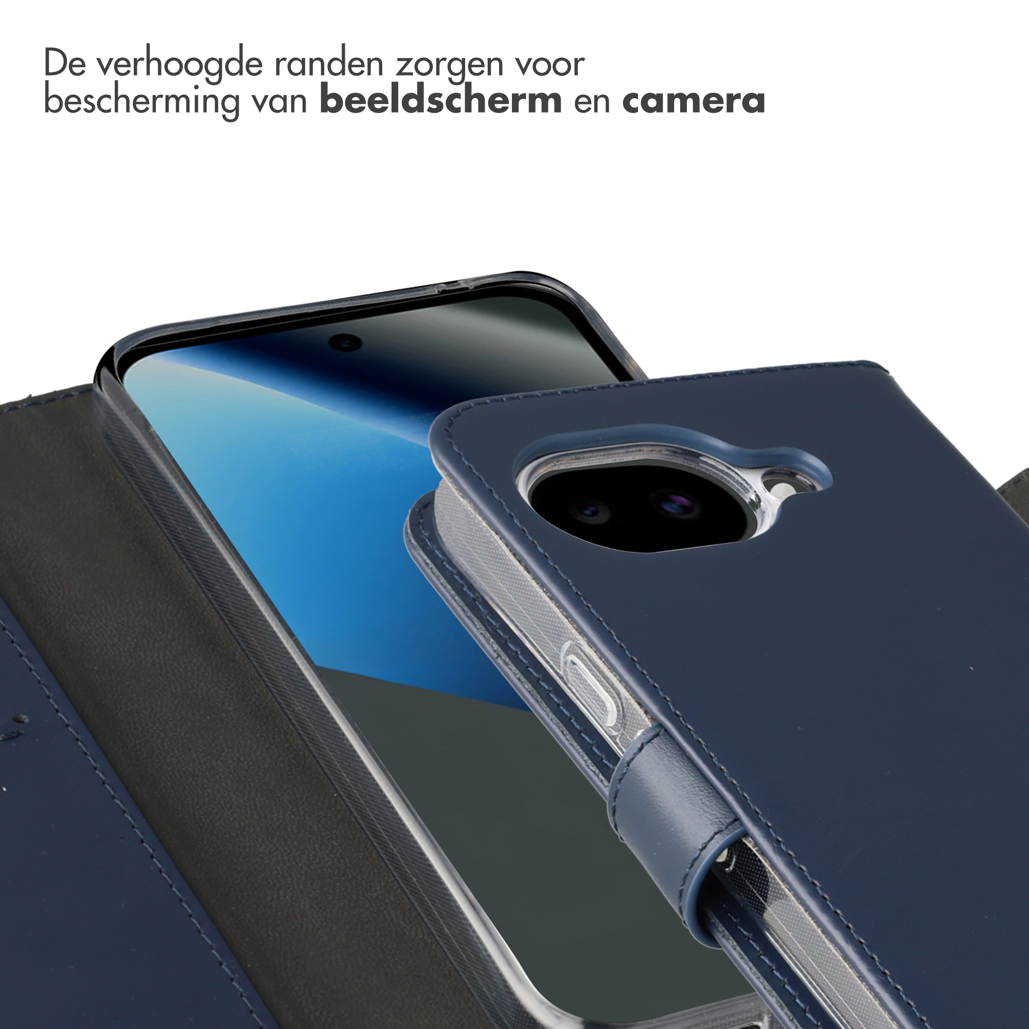 Coque de téléphone bleu foncé avec bords surélevés pour protéger écran et appareil photo.