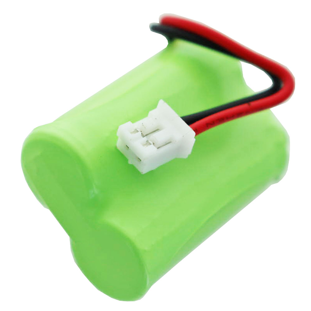 Grüne Batterie mit weißem Stecker und roten/schwarzen Kabeln.