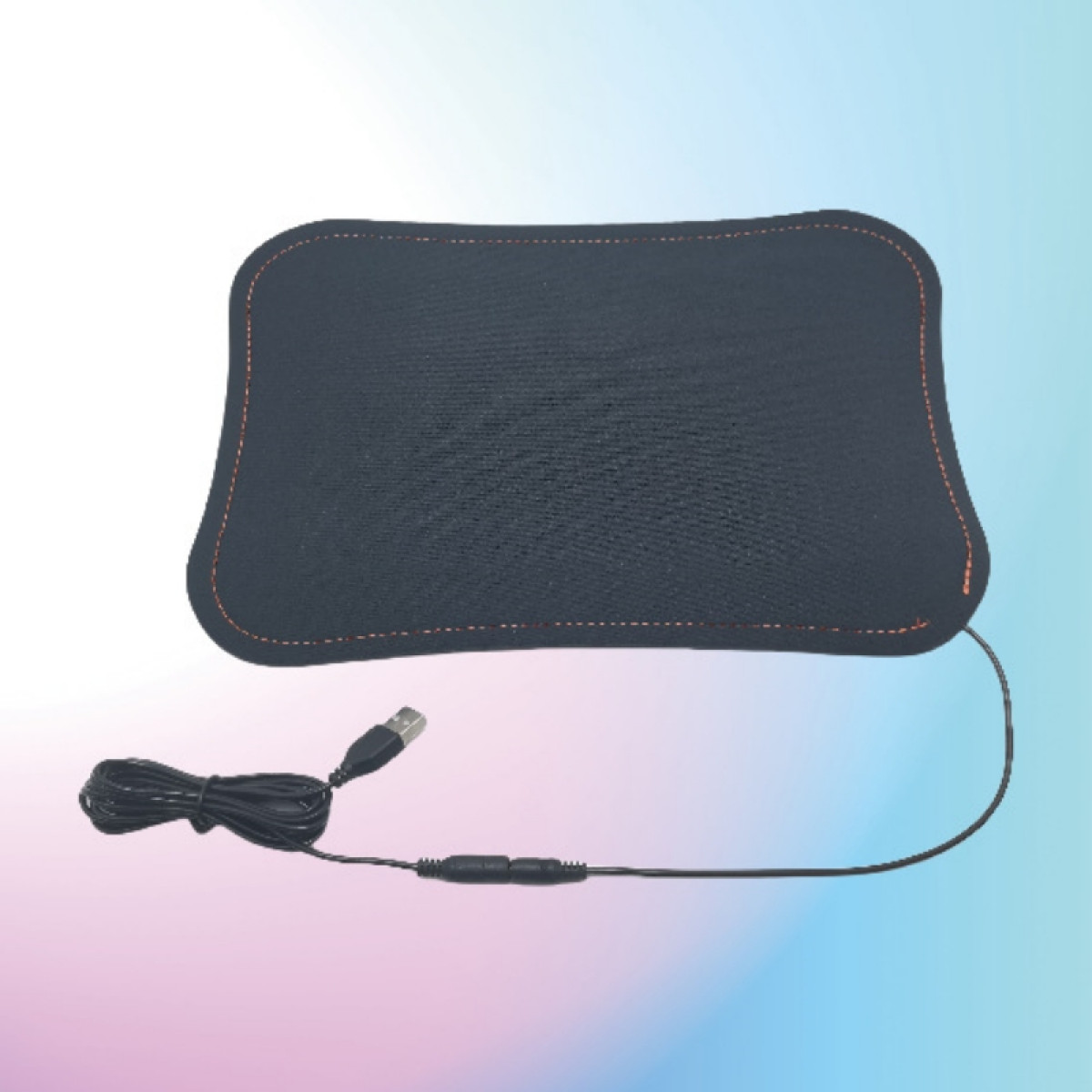 Ciemnoszare poduszka grzewcza z kablem USB i pomarańczowymi szwami.