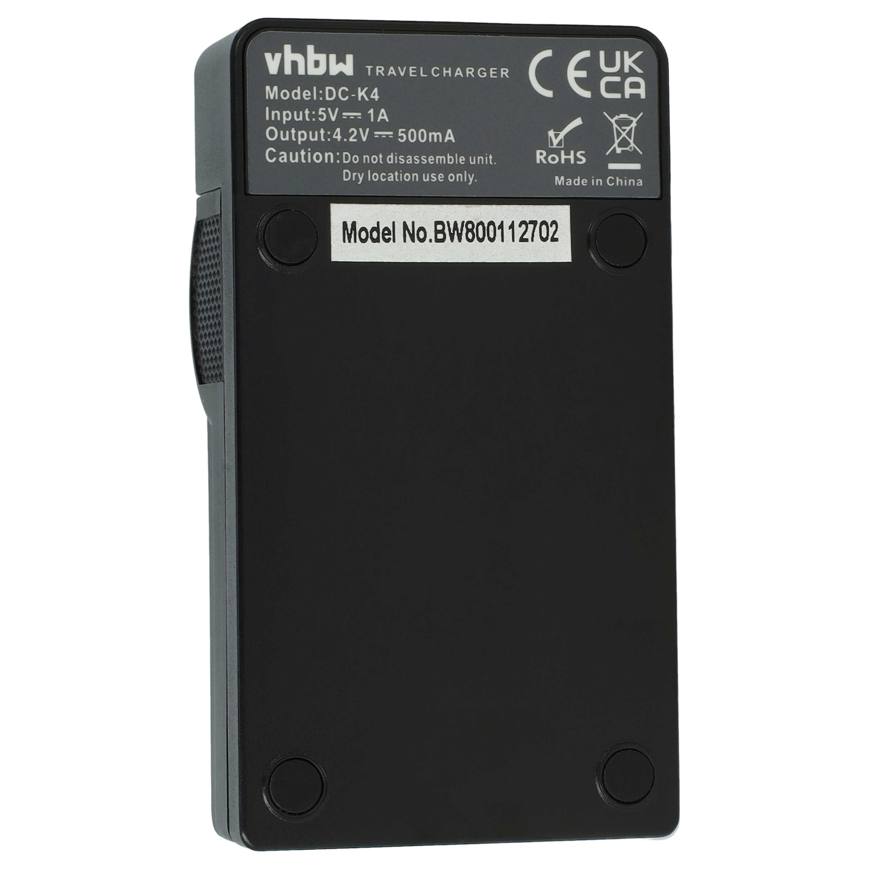 Schwarzes Ladegerät mit Beschriftung: Modell DC-K4, 5V/1A Ein., 4,2V/500mA Aus.