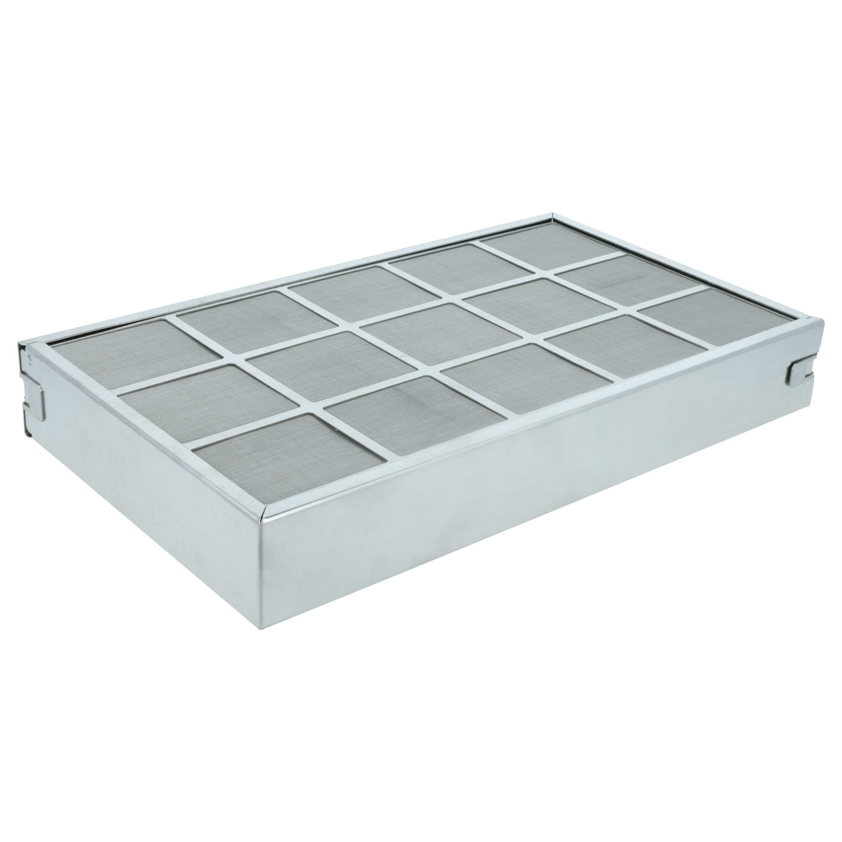 Ein rechteckiger Metallfilter mit einem Gitter aus 15 Quadraten.