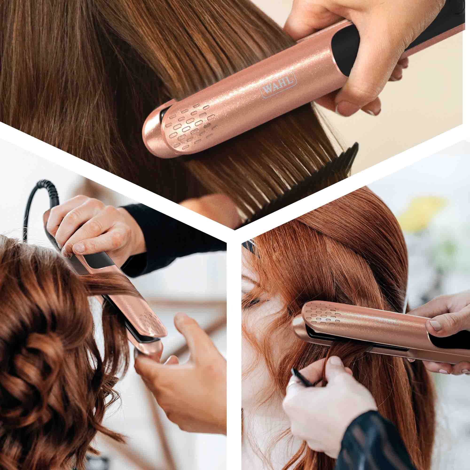 Primer plano de manos peinando el cabello con una plancha de oro rosa.