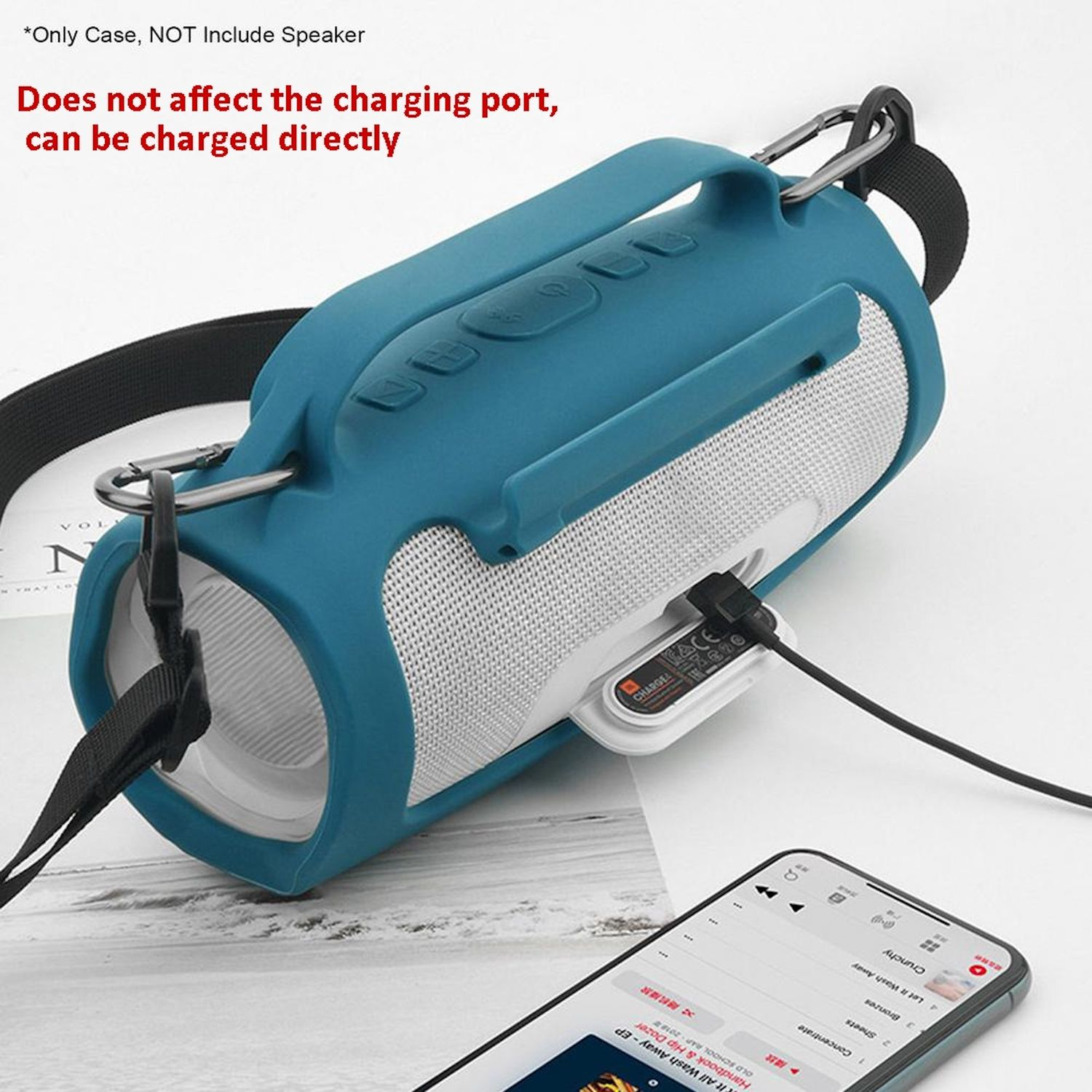 Funda azul para altavoz con cable de carga y smartphone.