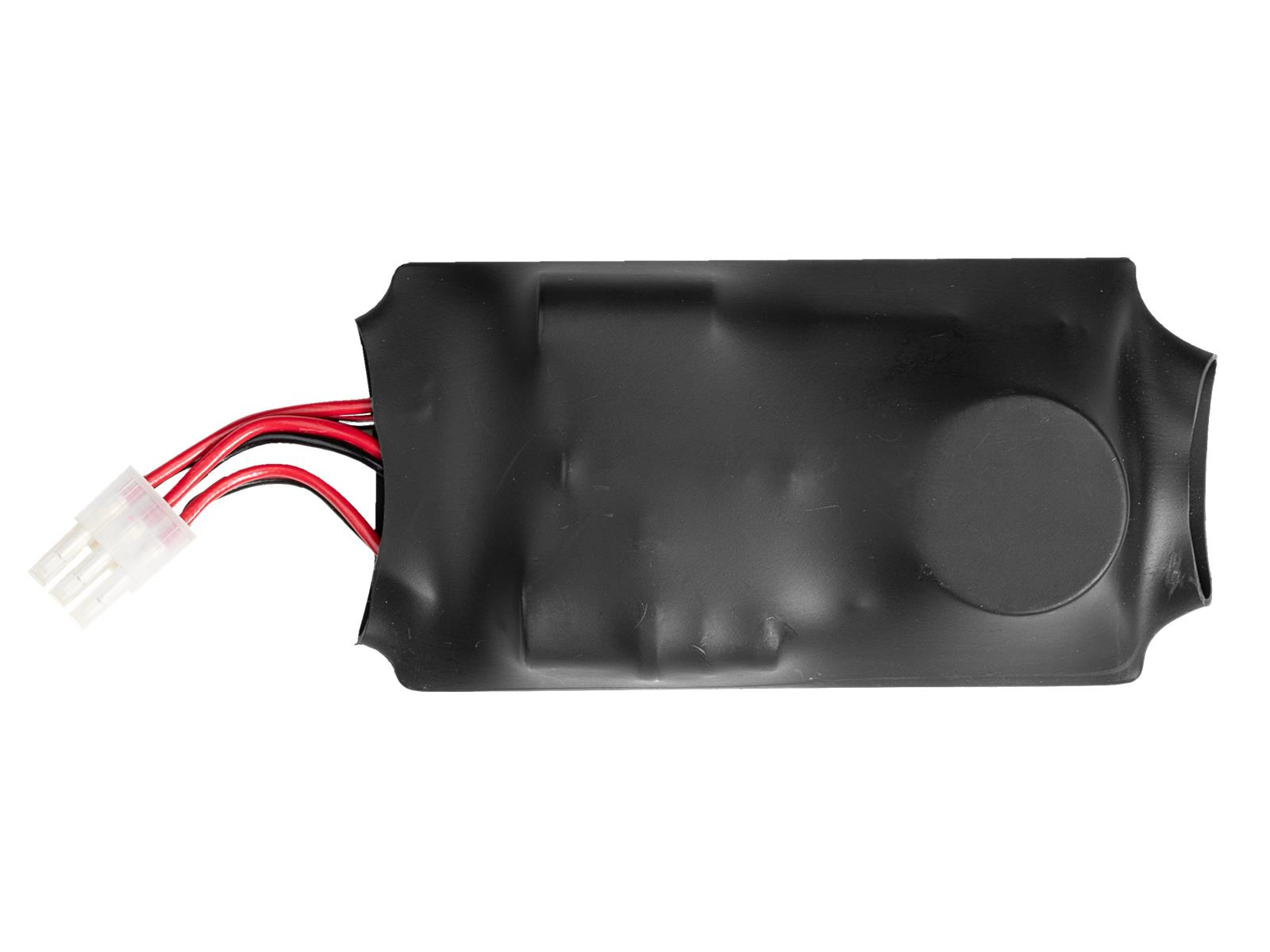 Schwarzer Akku mit rotem und schwarzem Kabel und weißem Stecker.