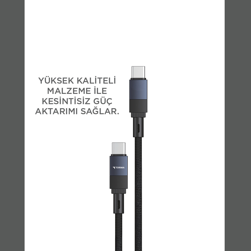 Beyaz zeminde mavi-gri konektörlü iki siyah USB-C kablosu.