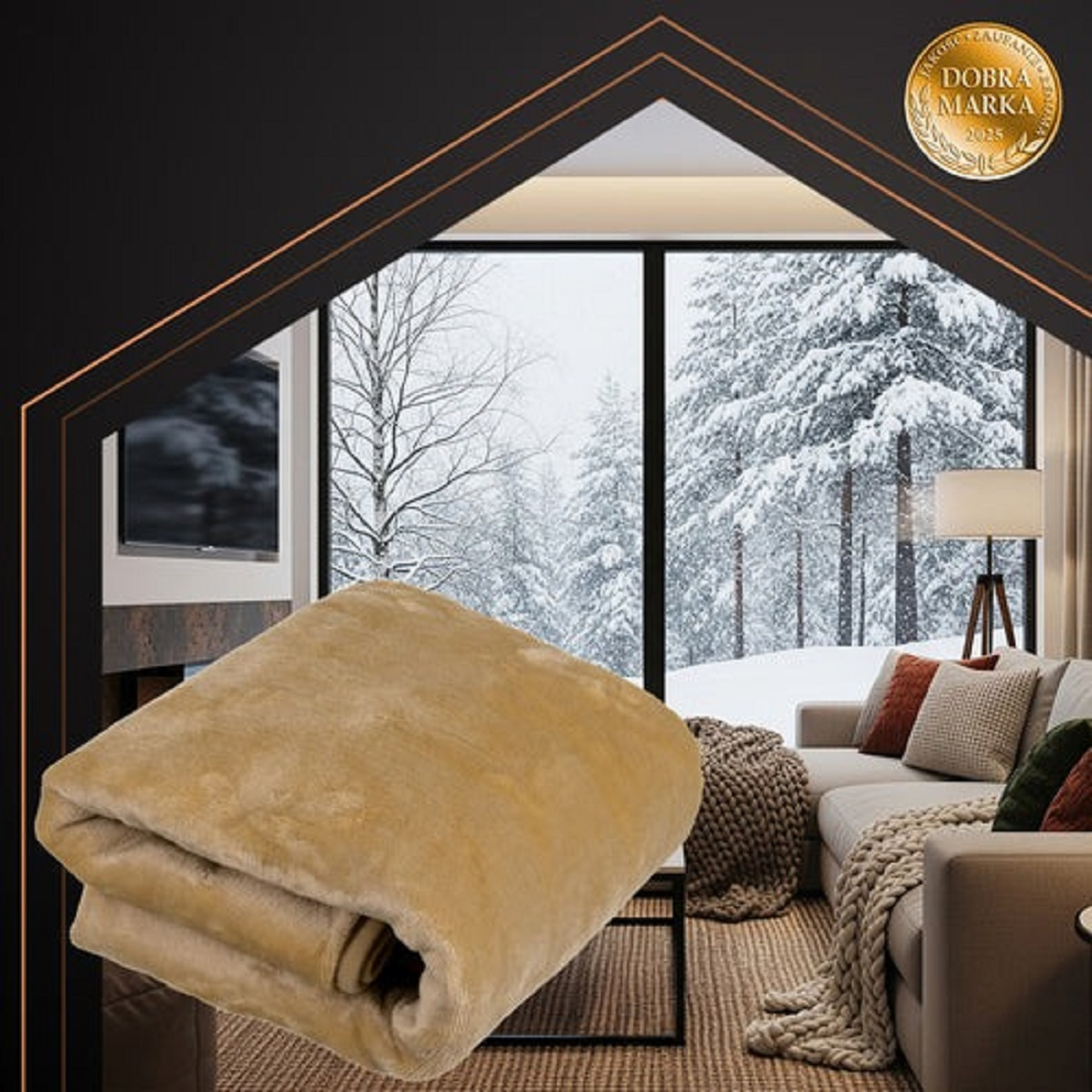 Una manta beige delante de una ventana con árboles nevados.