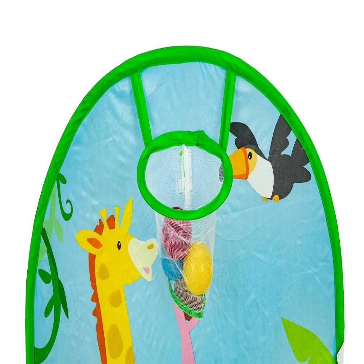 Una carpa de juegos con motivos de jirafa y tucán, borde verde y pelotas.