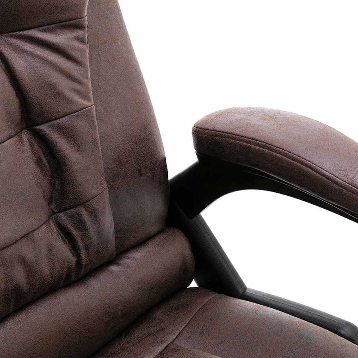 Braun gepolsterter Bürostuhl mit Armlehnen und gesteppten Details.