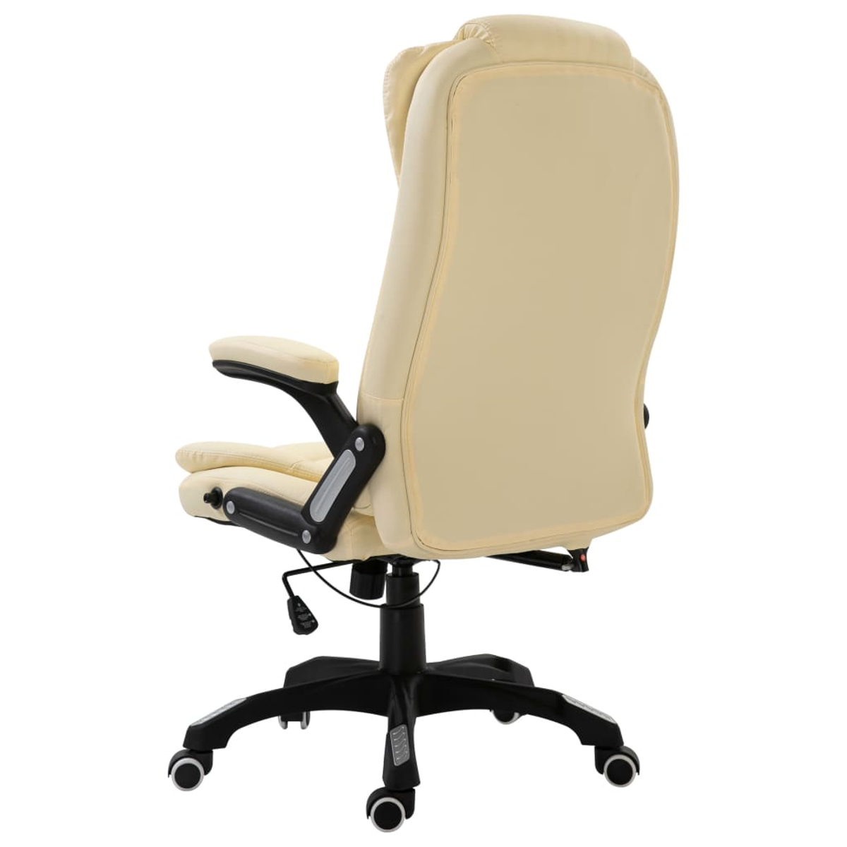 Beige Bürostuhl von hinten mit Armlehnen und Rollen.