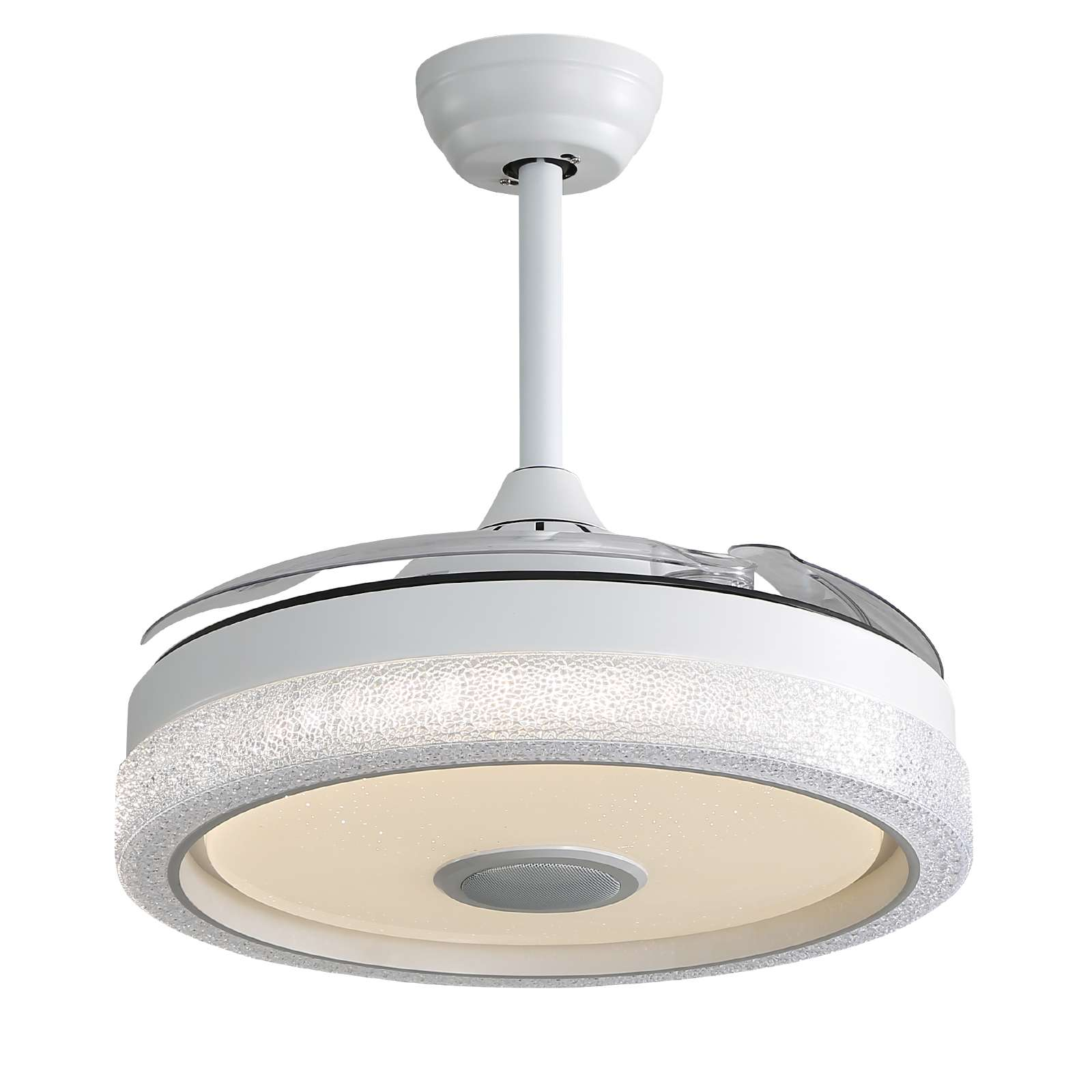 Ein weißer Deckenventilator mit LED-Licht und integriertem Lautsprecher.