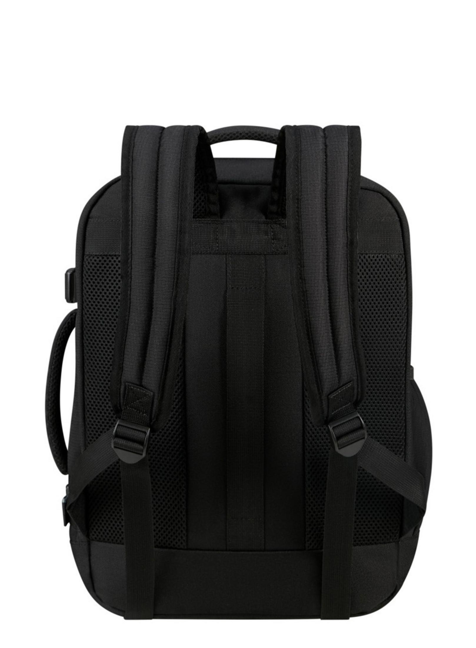 Widok z tyłu czarnego plecaka z wyściełanymi paskami i siatkowym panelem tylnym.