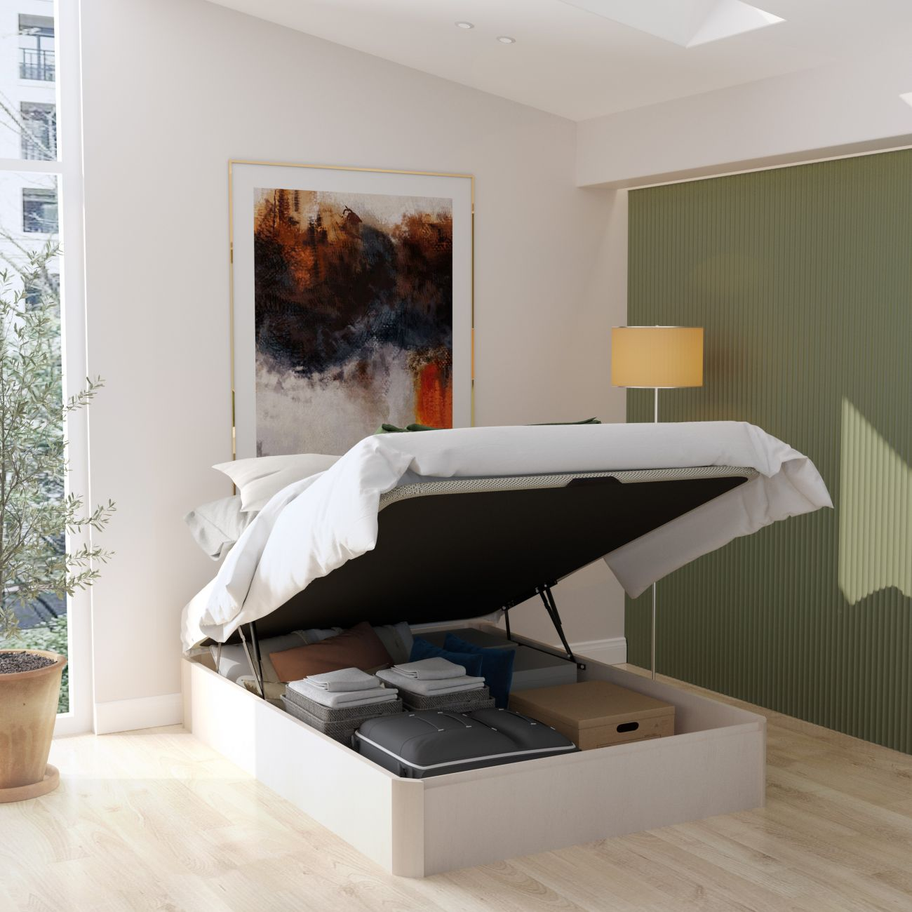 Una cama con almacenamiento abierto, llena de ropa y cajas.