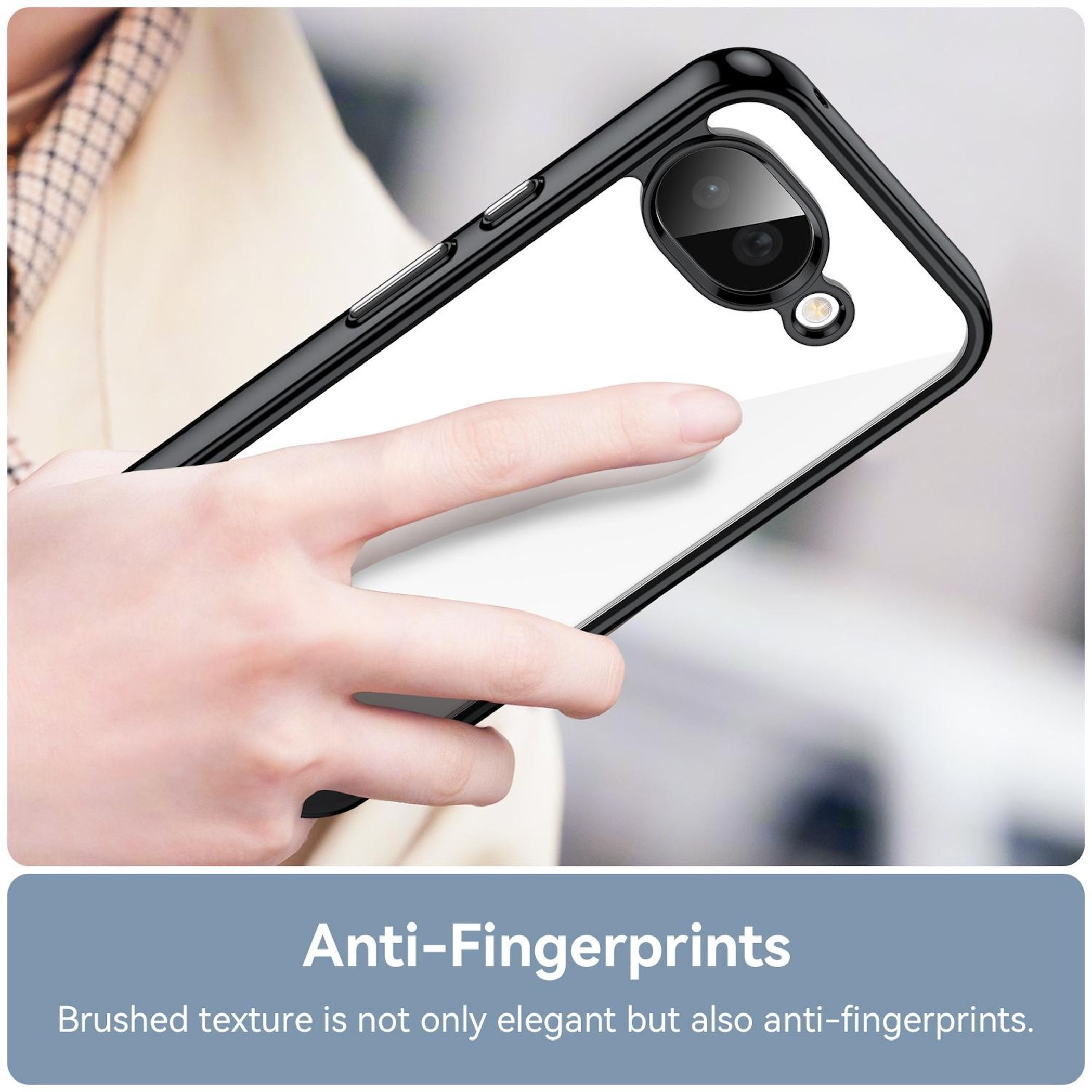 Eine Hand hält ein transparentes Handycase mit schwarzem Rand.
