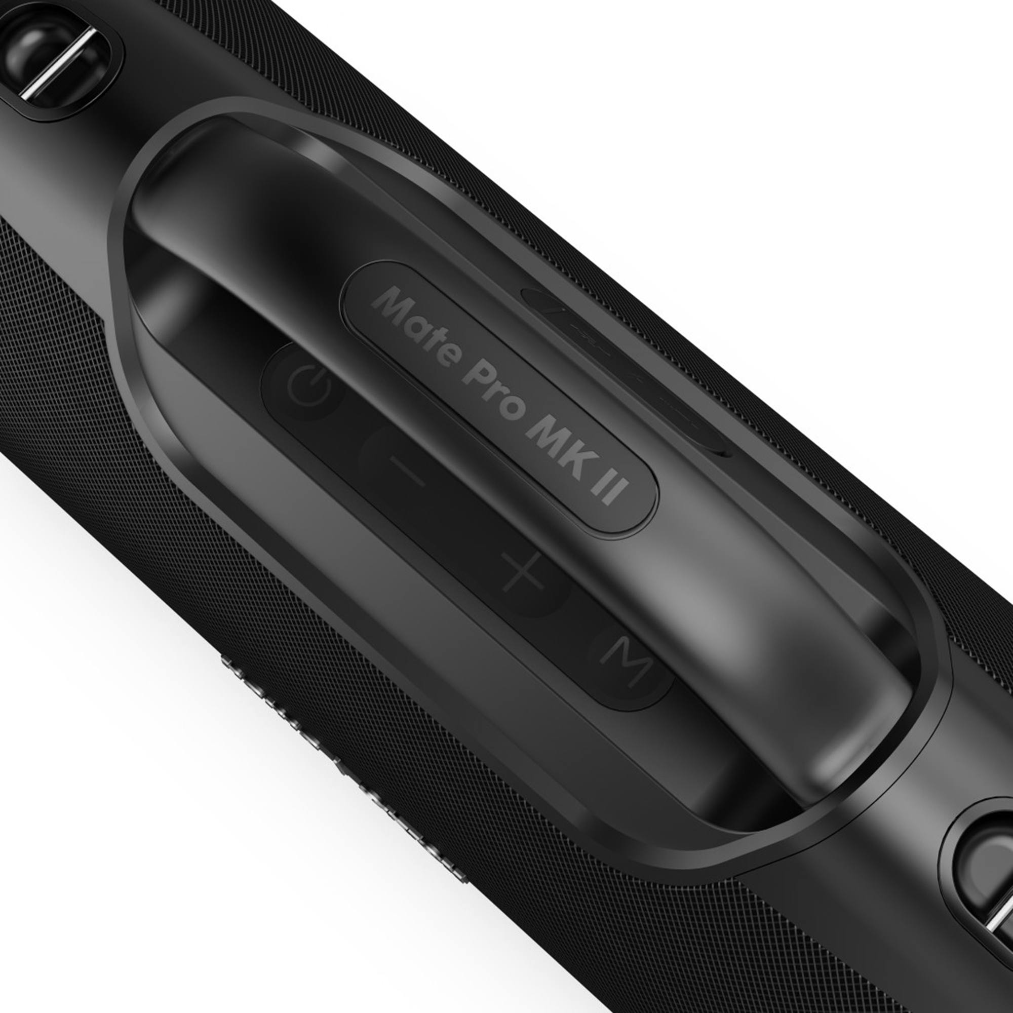 Altoparlante nero con maniglia, pulsanti e testo 'Mate Pro MK II'.