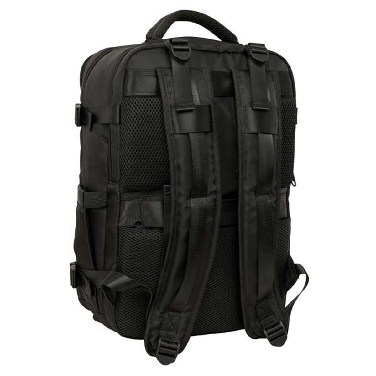 Schwarzer Rucksack mit gepolsterten Trägern und Netzeinsätzen, Rückansicht.