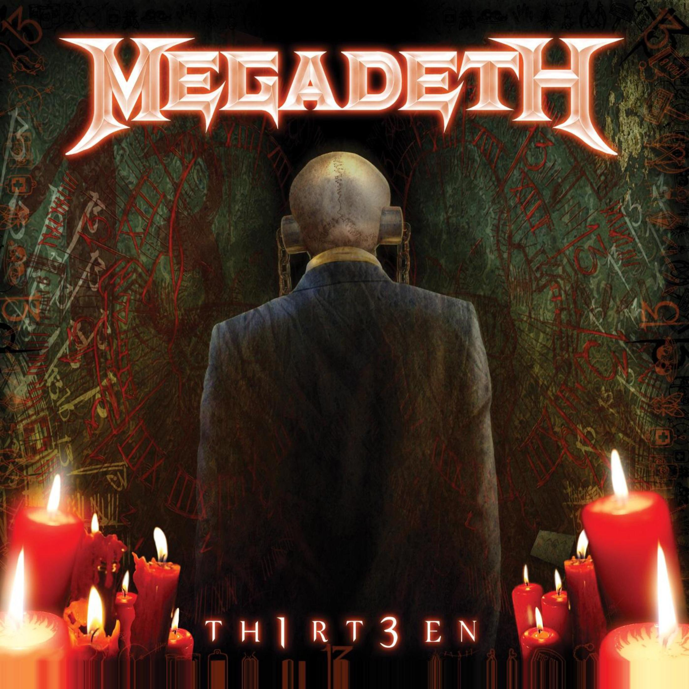 Logo Megadeth sopra uomo calvo, candele e simboli.