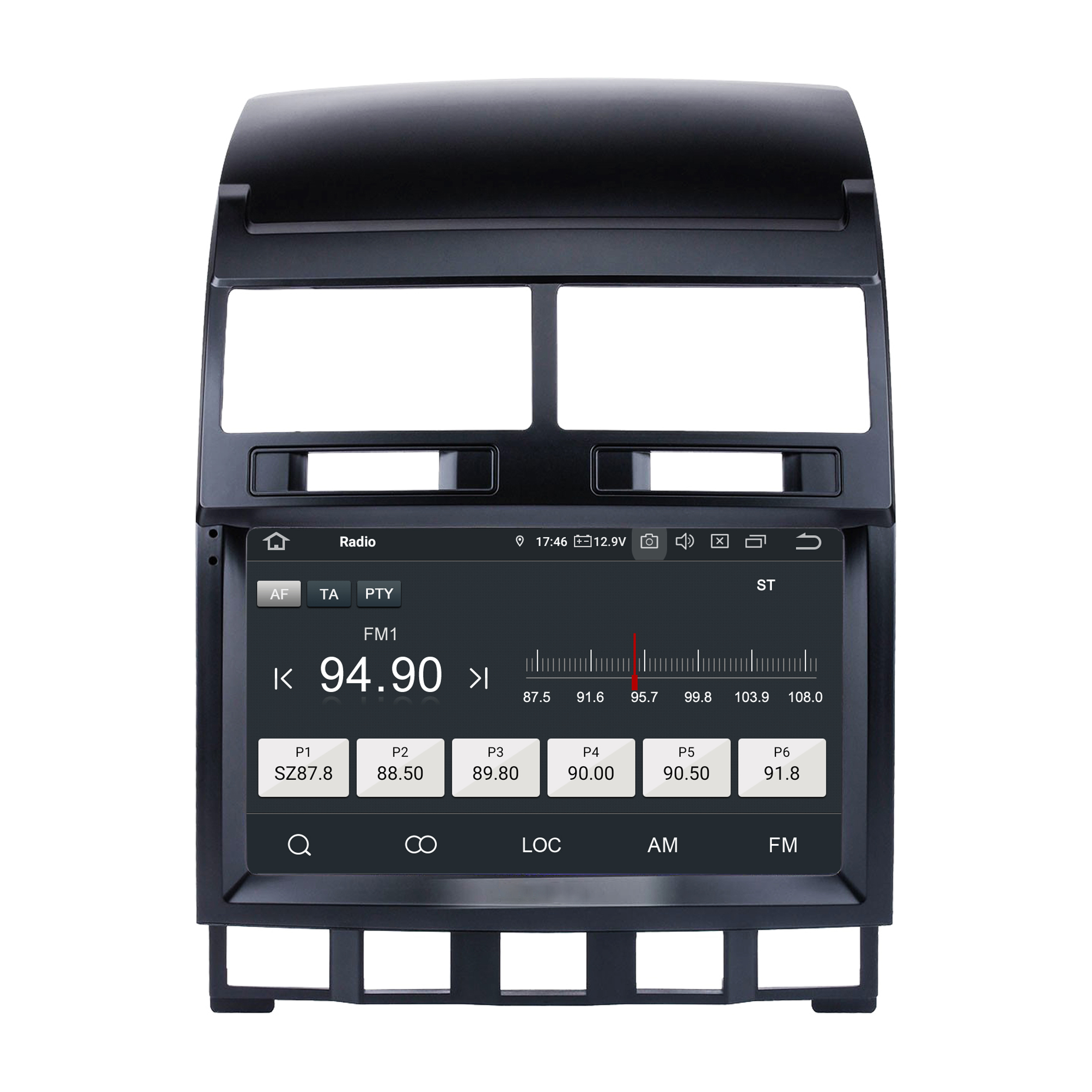 Ein schwarzes Autoradio-Display zeigt UKW 94.90, mit Speicherplätzen.