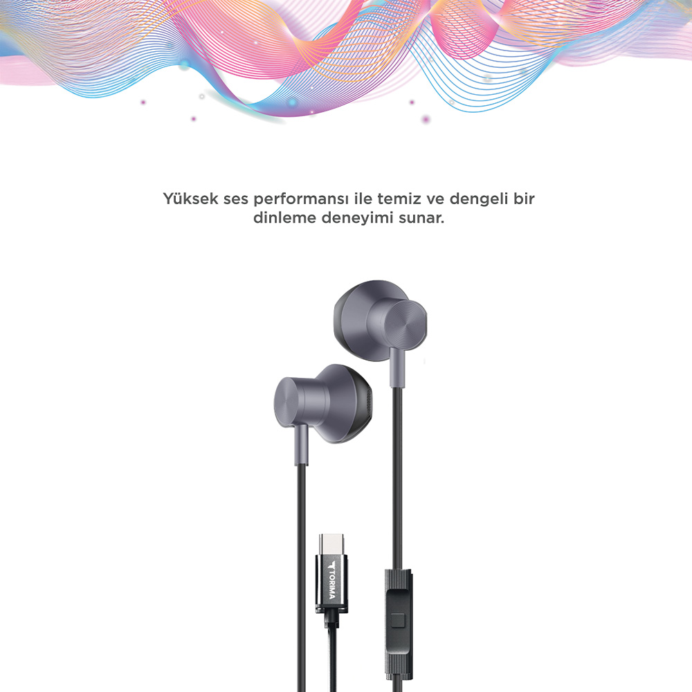 Gri USB-C konnektörlü ve kumandalı kulak içi kulaklıklar.