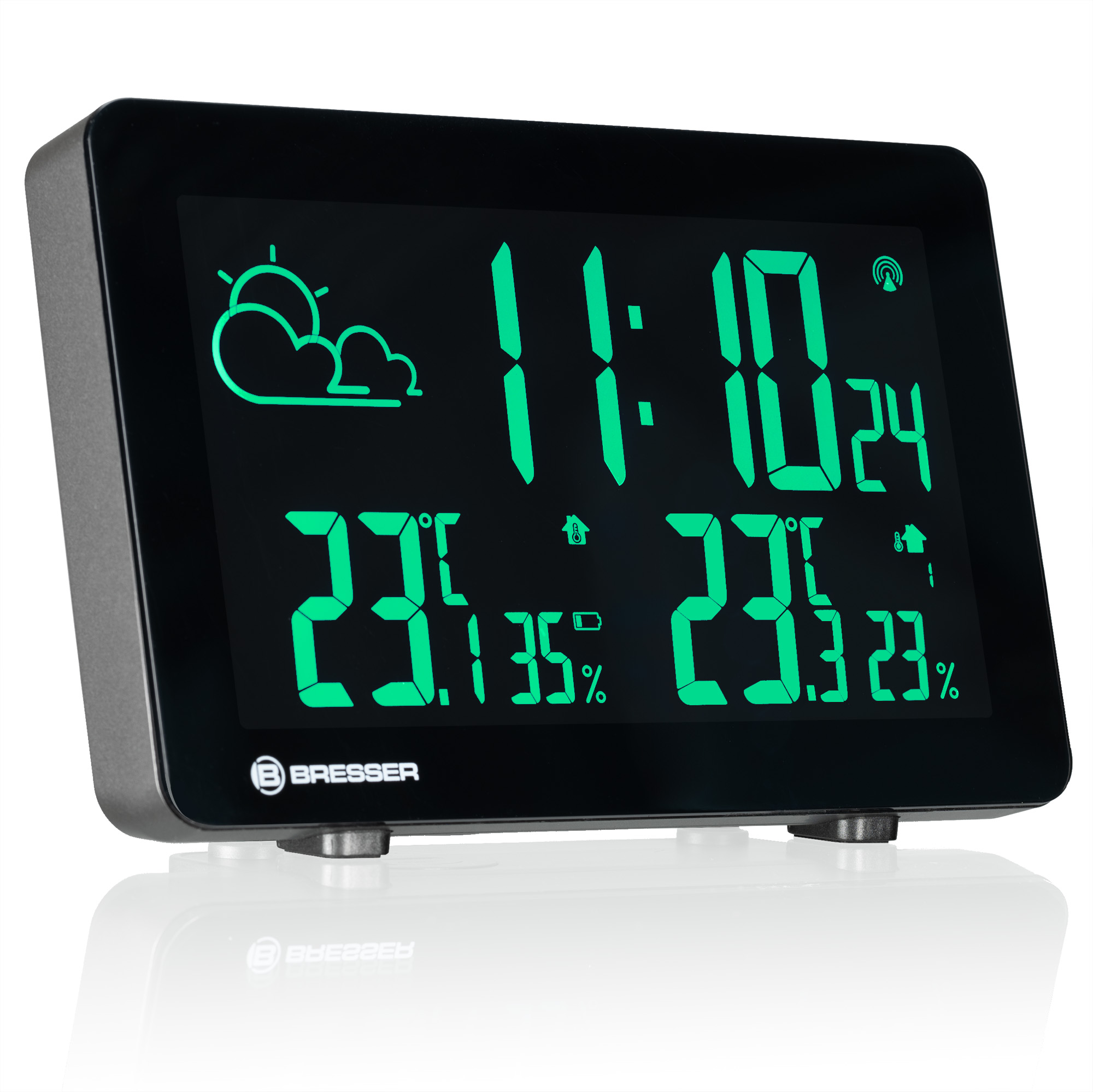 Reloj digital muestra 11:10, 23.1°C, 35% humedad, 23.3°C, 23% humedad.