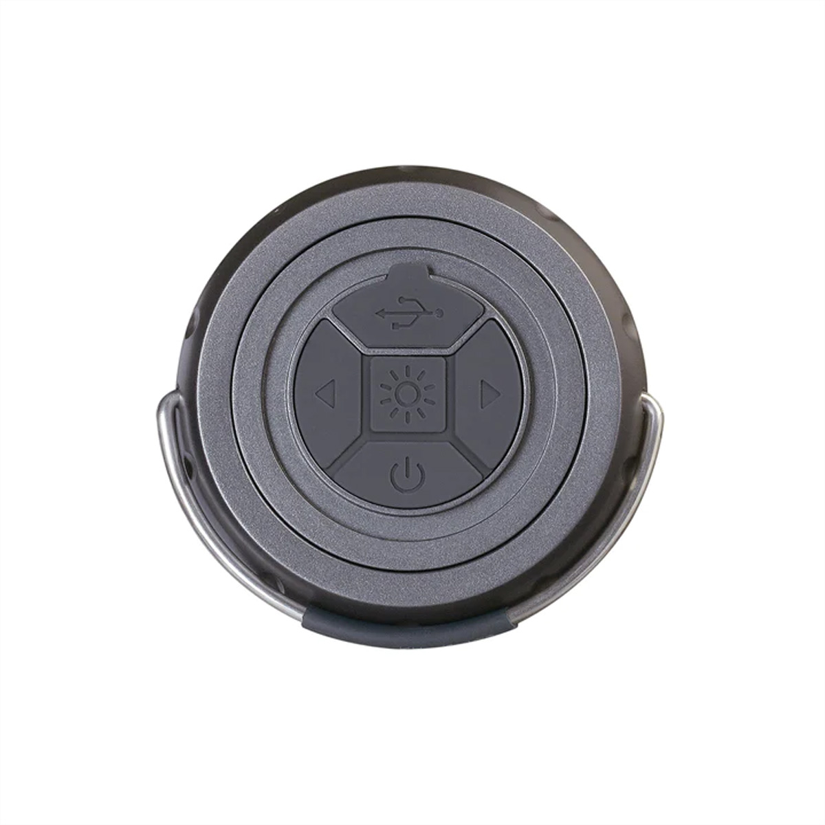 Pulsante grigio con icone USB, luce e accensione, circondato da clip metalliche.