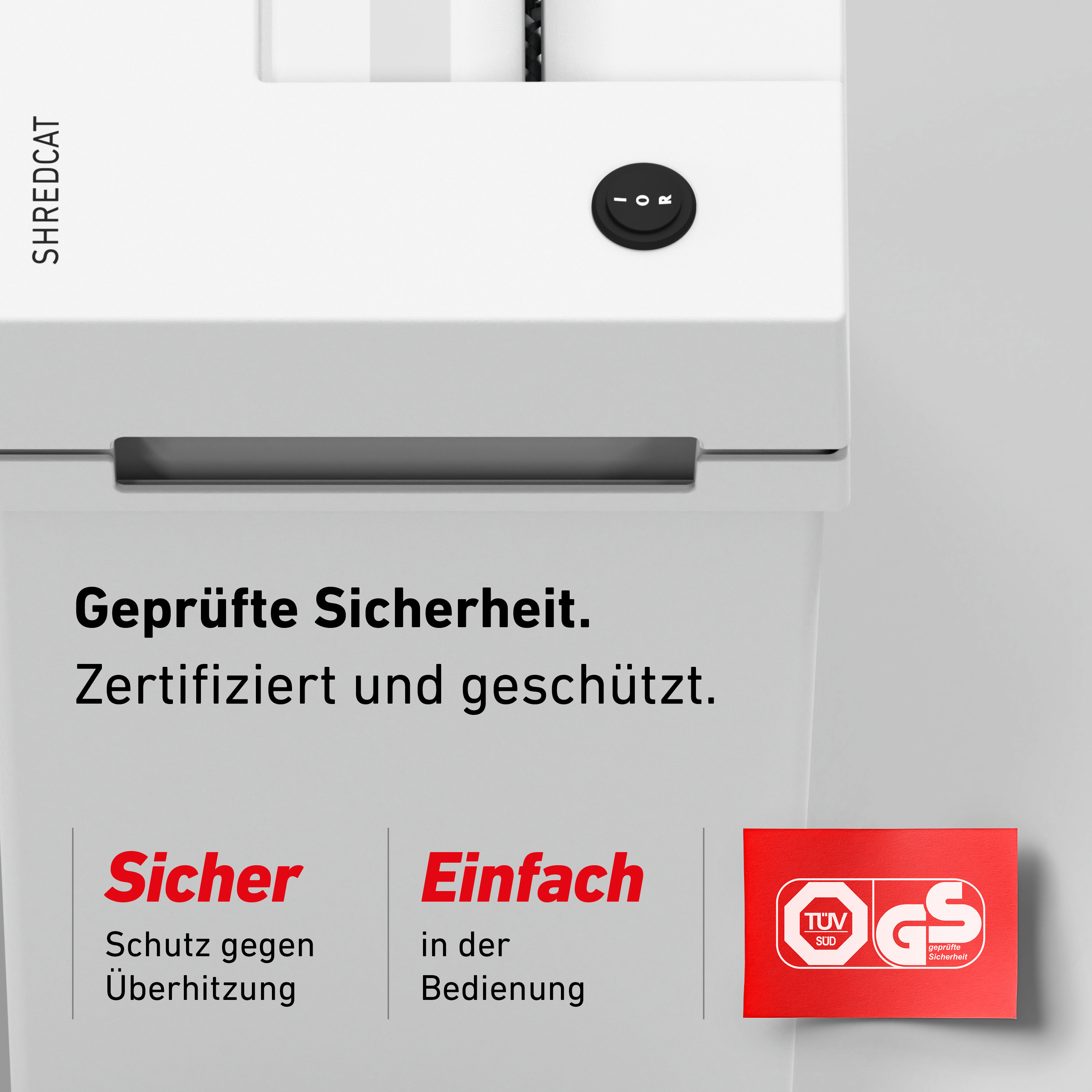 Ein weißer Aktenvernichter mit "SHREDCAT" Aufschrift und GS-Siegel.