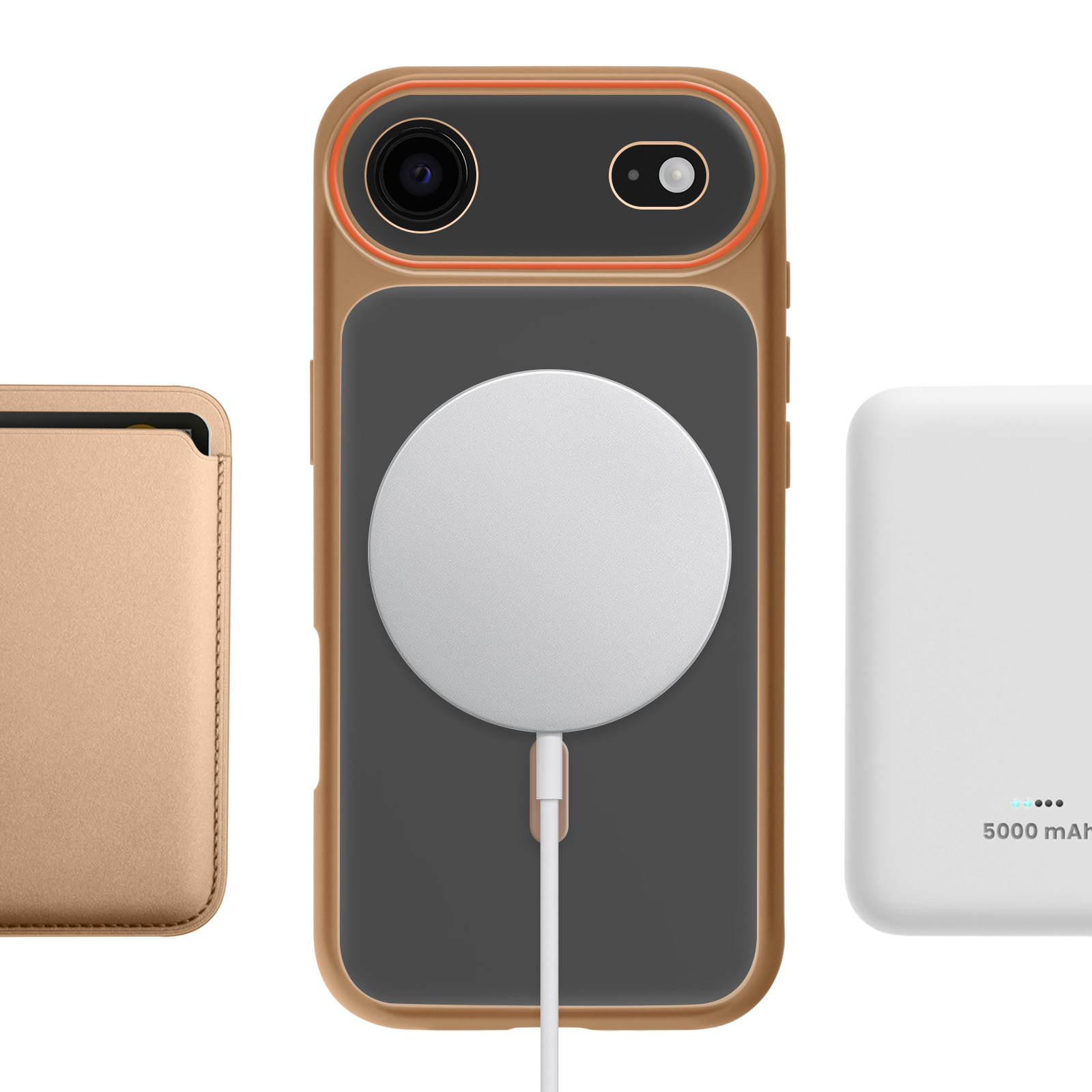 Gouden telefoonhoes met MagSafe-oplader, naast een gouden kaarthouder en witte oplader.