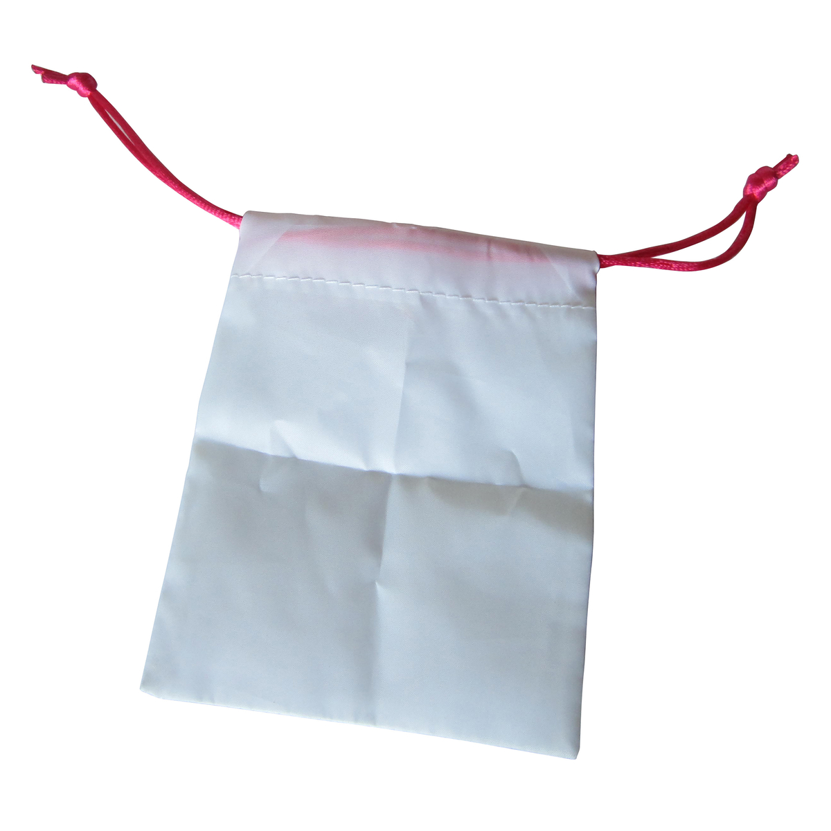 Biała torba z zamknięciem na sznurek, z różowymi sznurkami i obszyciem.