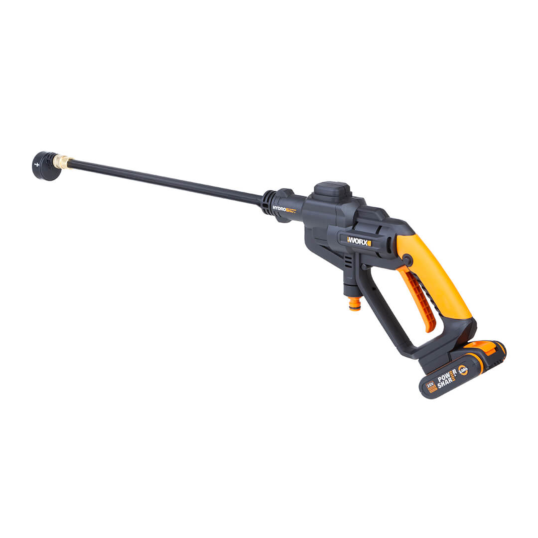 20V bataryalı siyah ve turuncu Worx Hydroshot basınçlı yıkayıcı.
