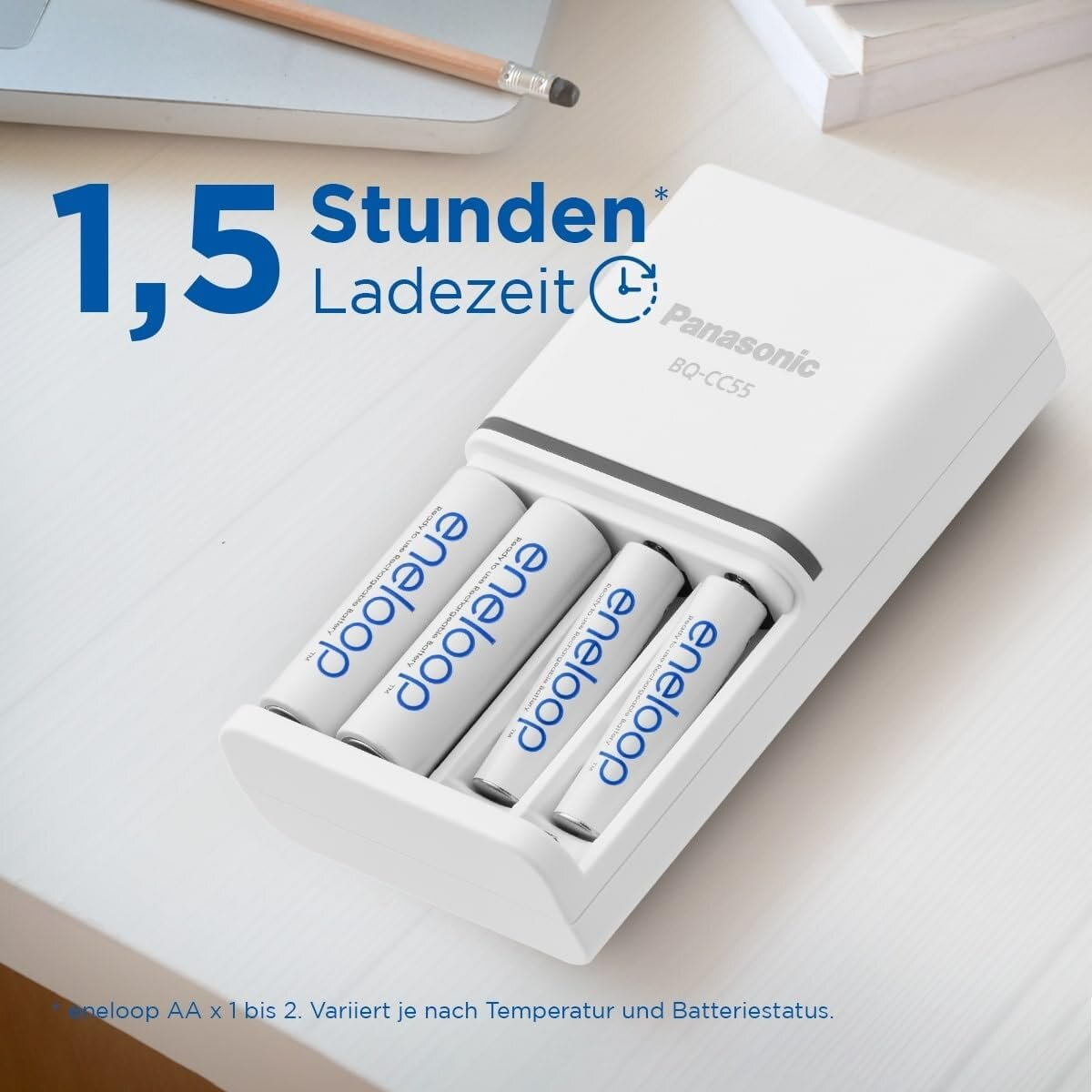 Panasonic Eneloop AA Batterien im Ladegerät. Ladezeit 1,5 Stunden.