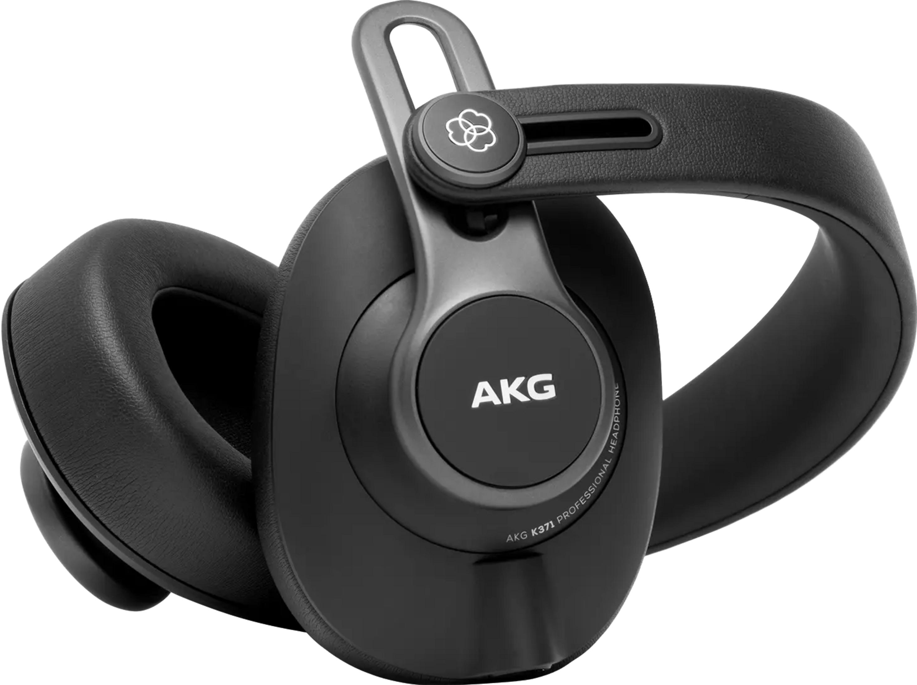Schwarze AKG K371 Kopfhörer mit gepolsterten Ohrmuscheln und verstellbarem Bügel.