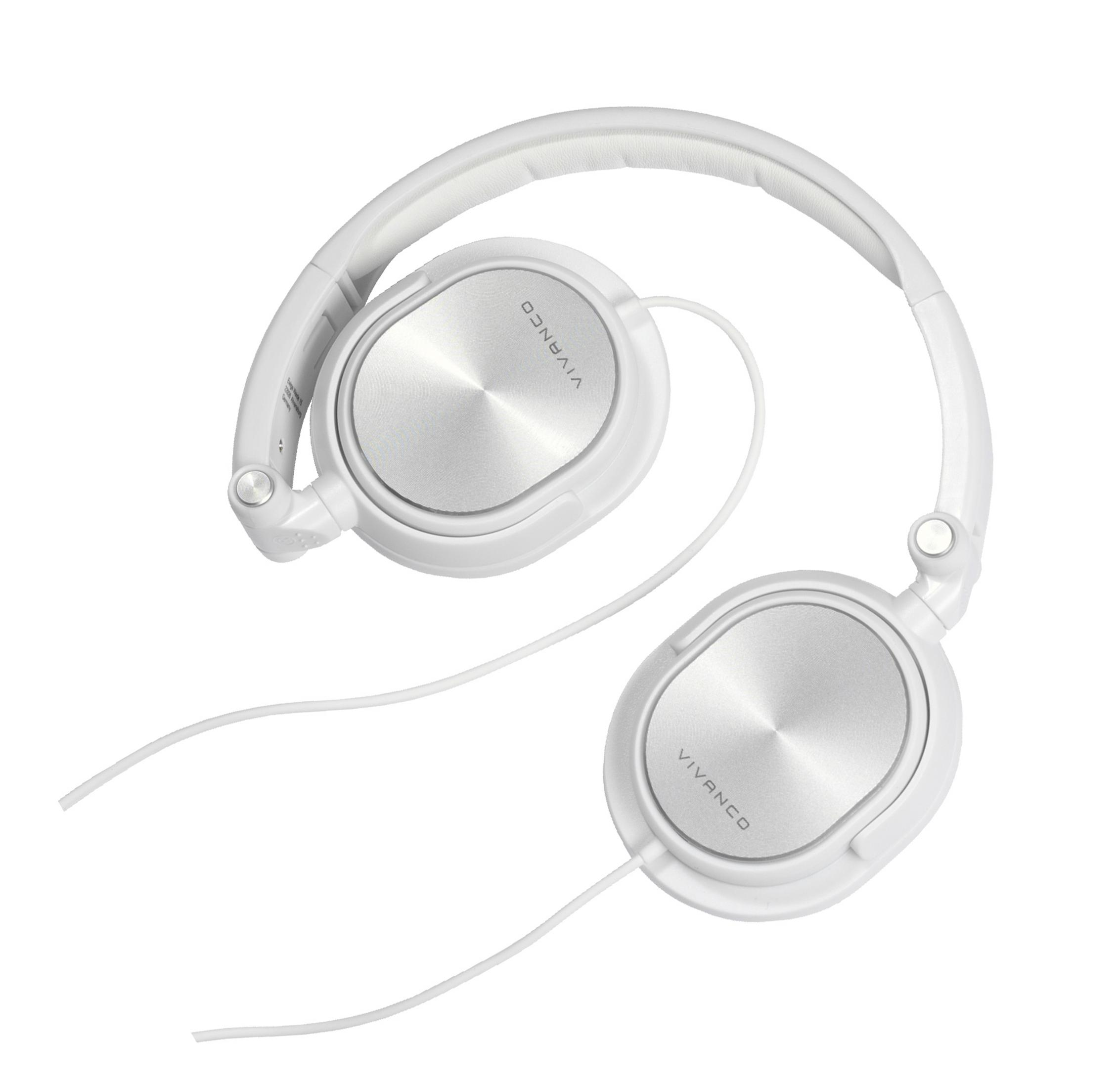 Białe słuchawki ze srebrnymi nausznikami i białym kablem.