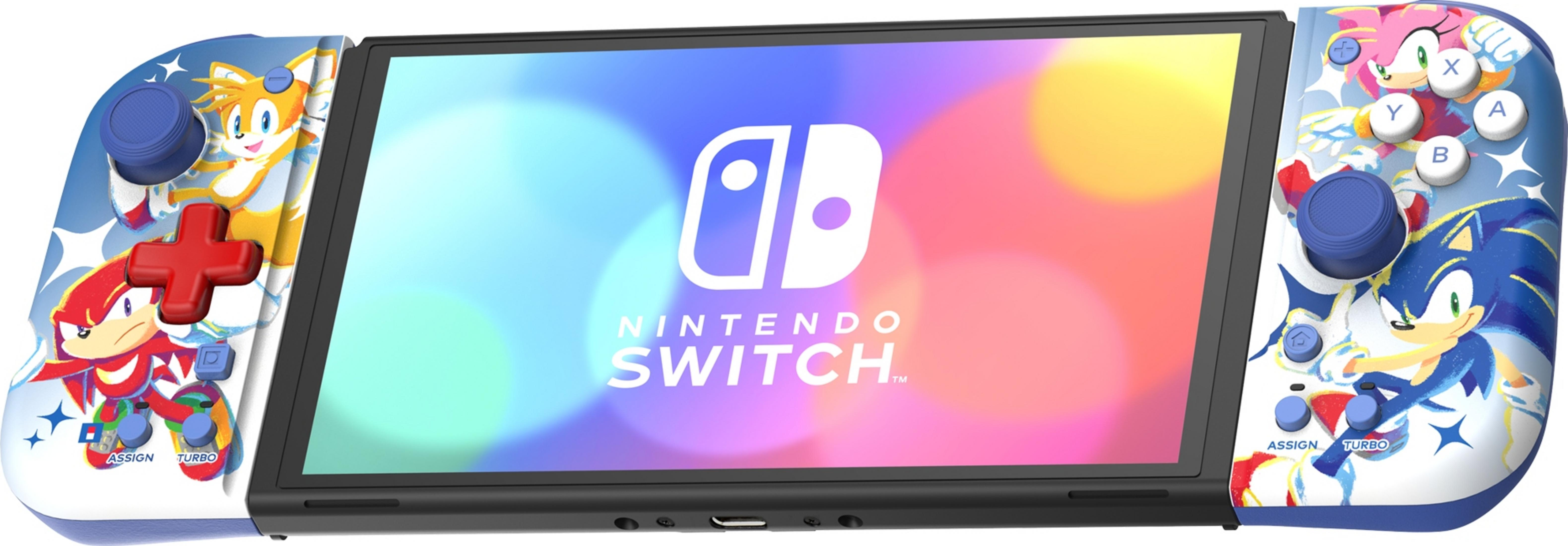 Nintendo Switch mit Sonic, Tails, Knuckles und Amy auf den Joy-Cons.