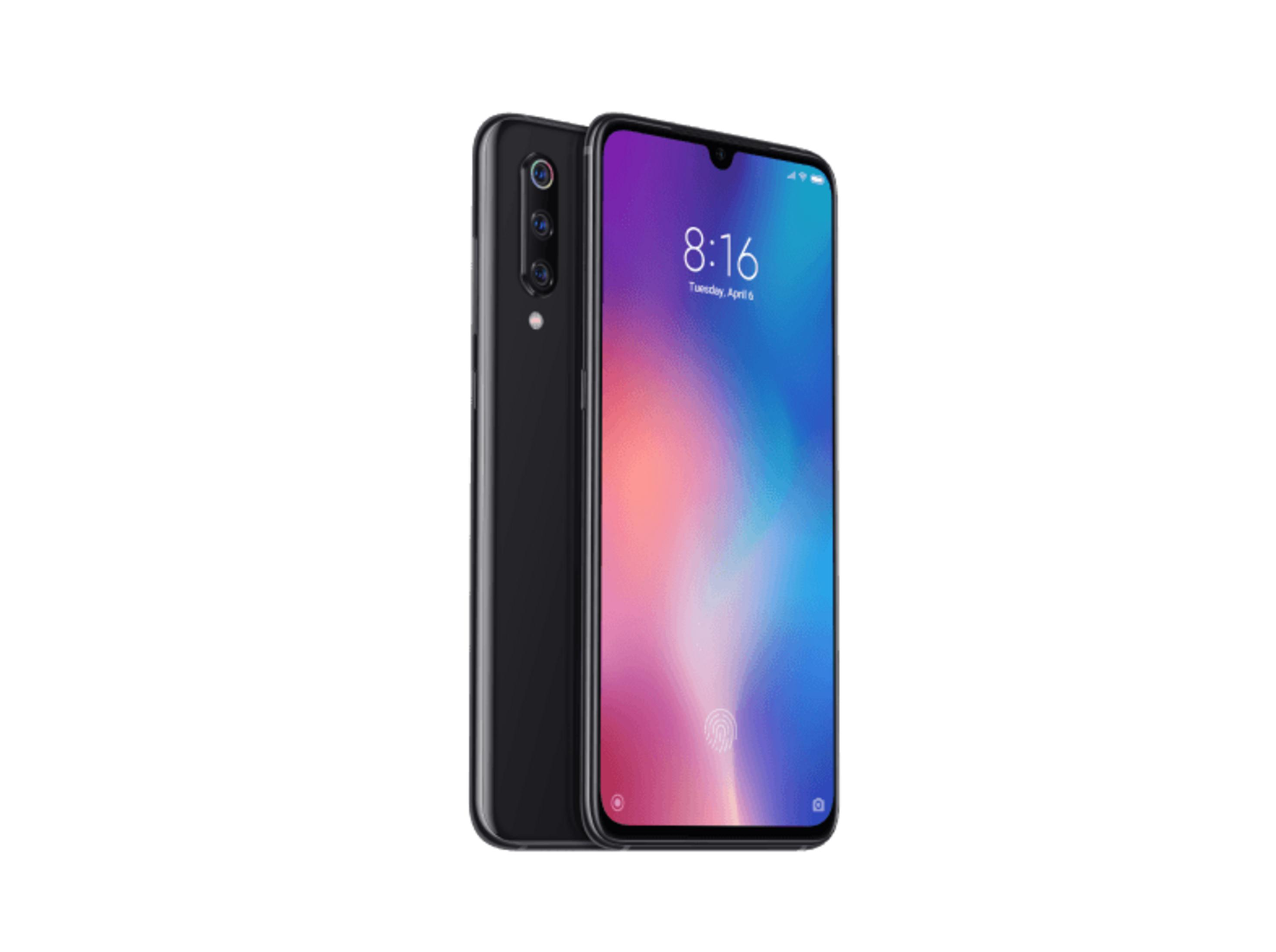 Ein schwarzes Smartphone mit drei Kameras auf der Rückseite und einem farbigen Bildschirm.