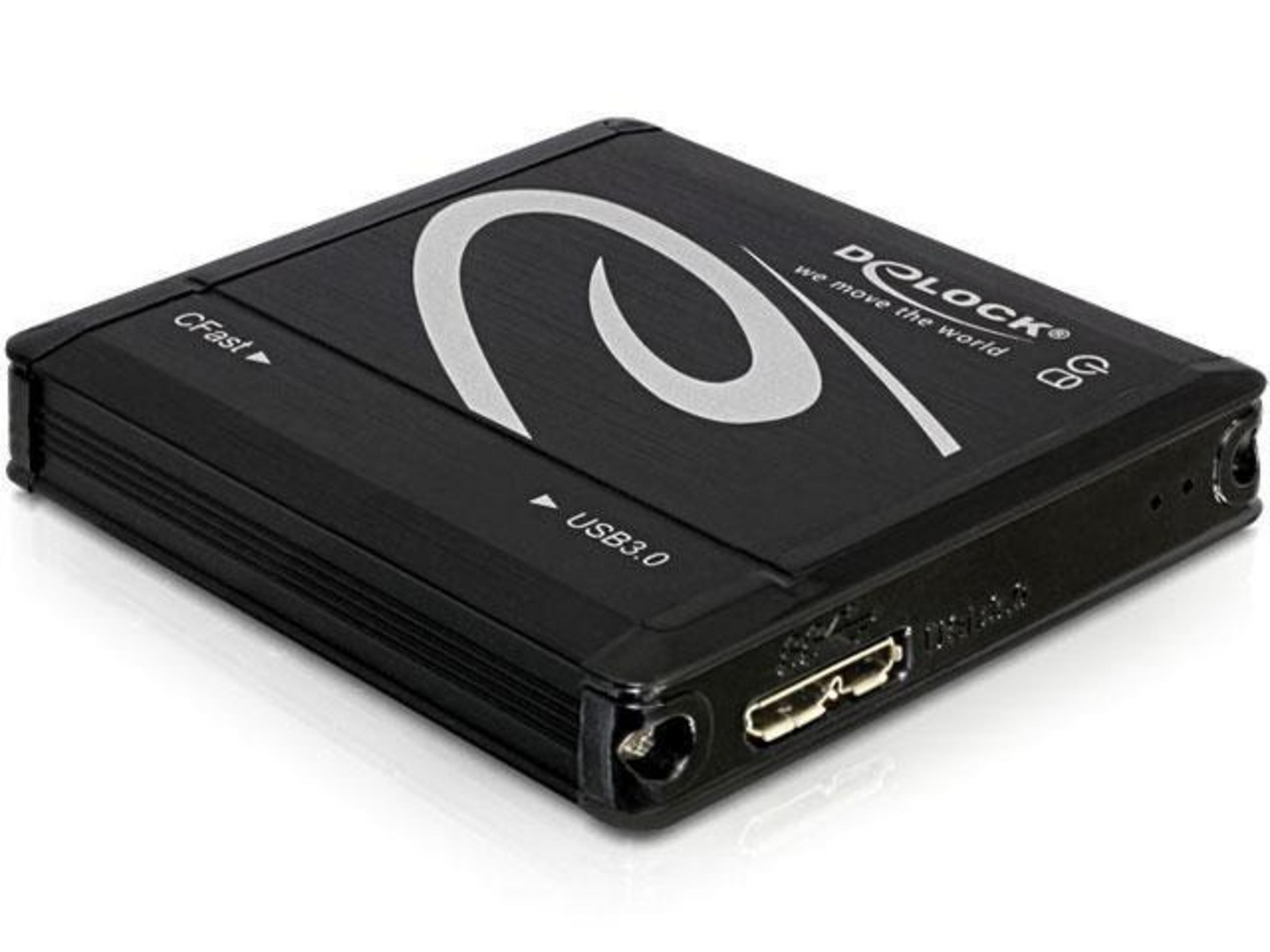 Schwarzes Delock USB-C-Gehäuse mit CFast- und USB 3.0-Anschlüssen.